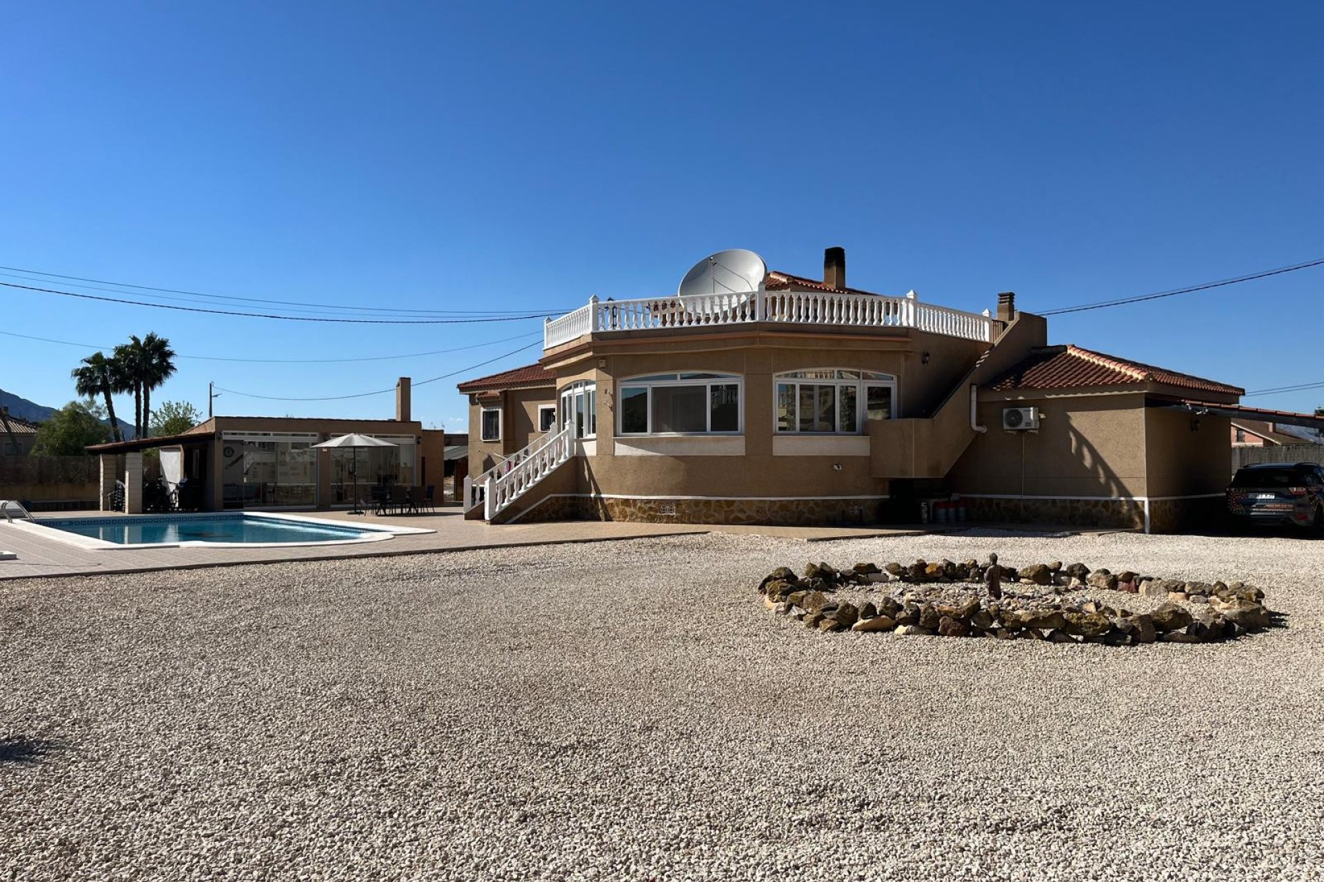 Reventa - Detached villa -
Catral