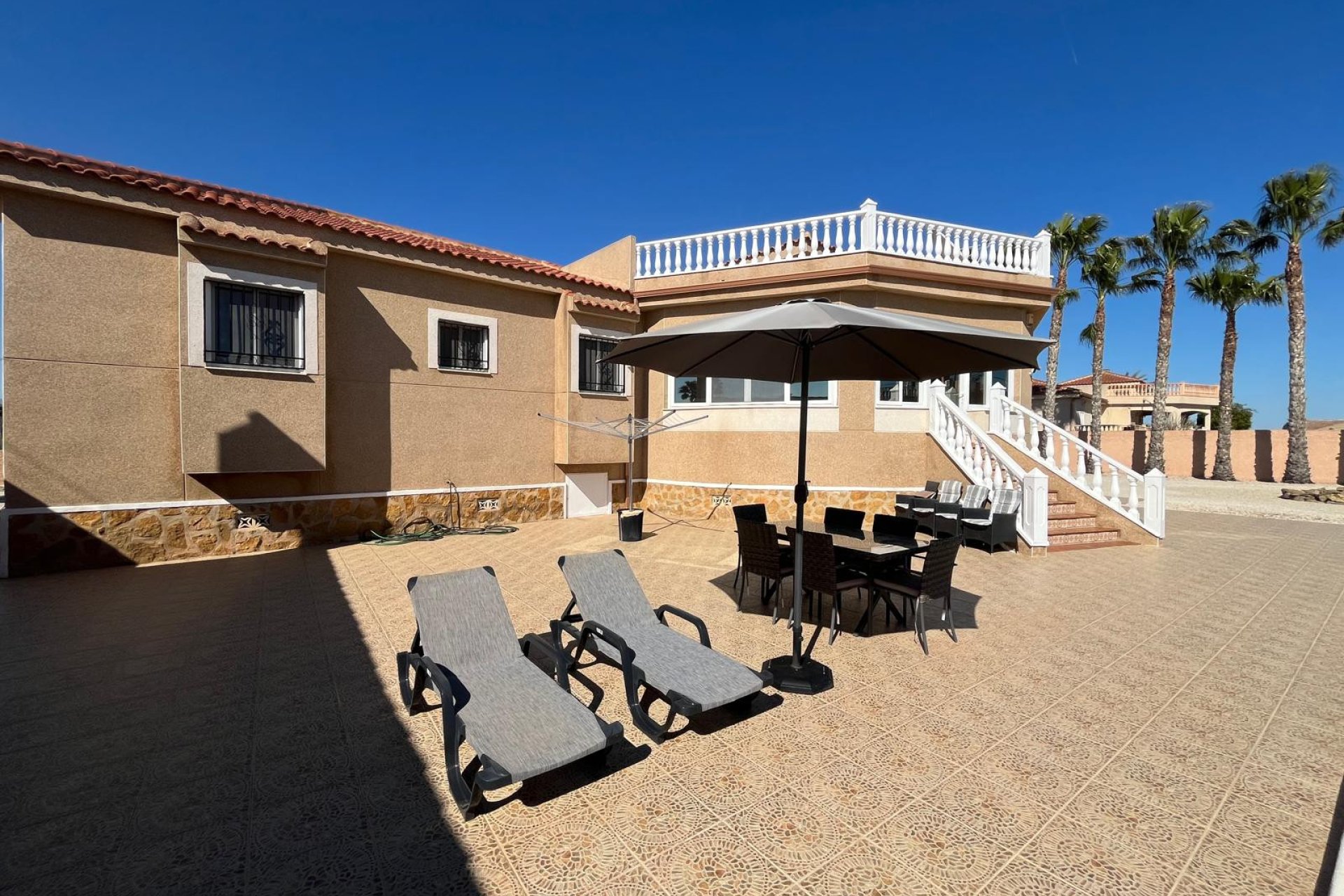 Reventa - Detached villa -
Catral