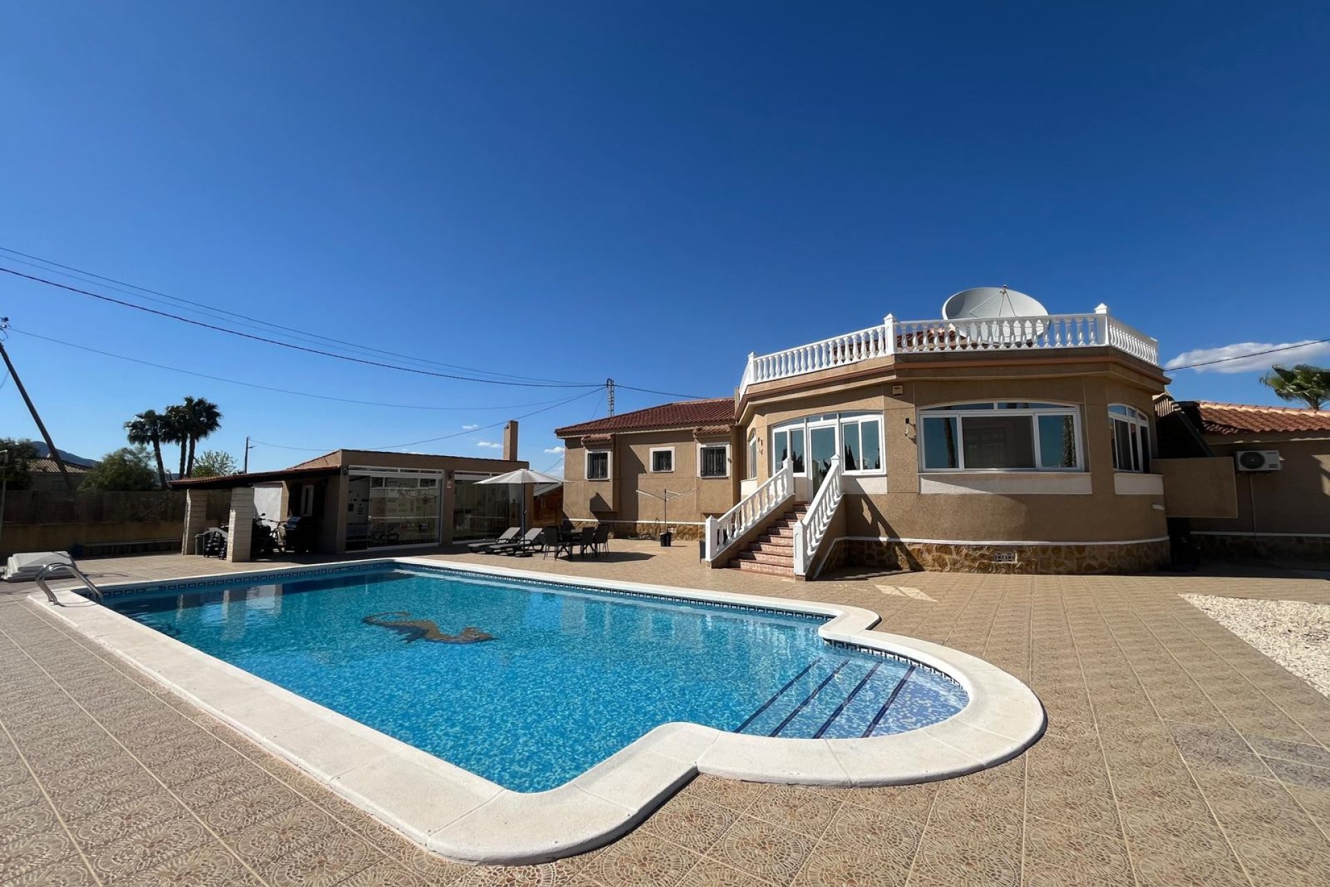 Reventa - Detached villa -
Catral