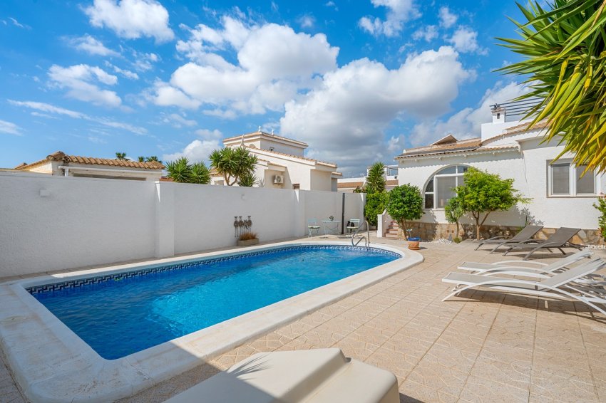 Reventa - Detached villa -
Ciudad quesada - Pueblo Bravo