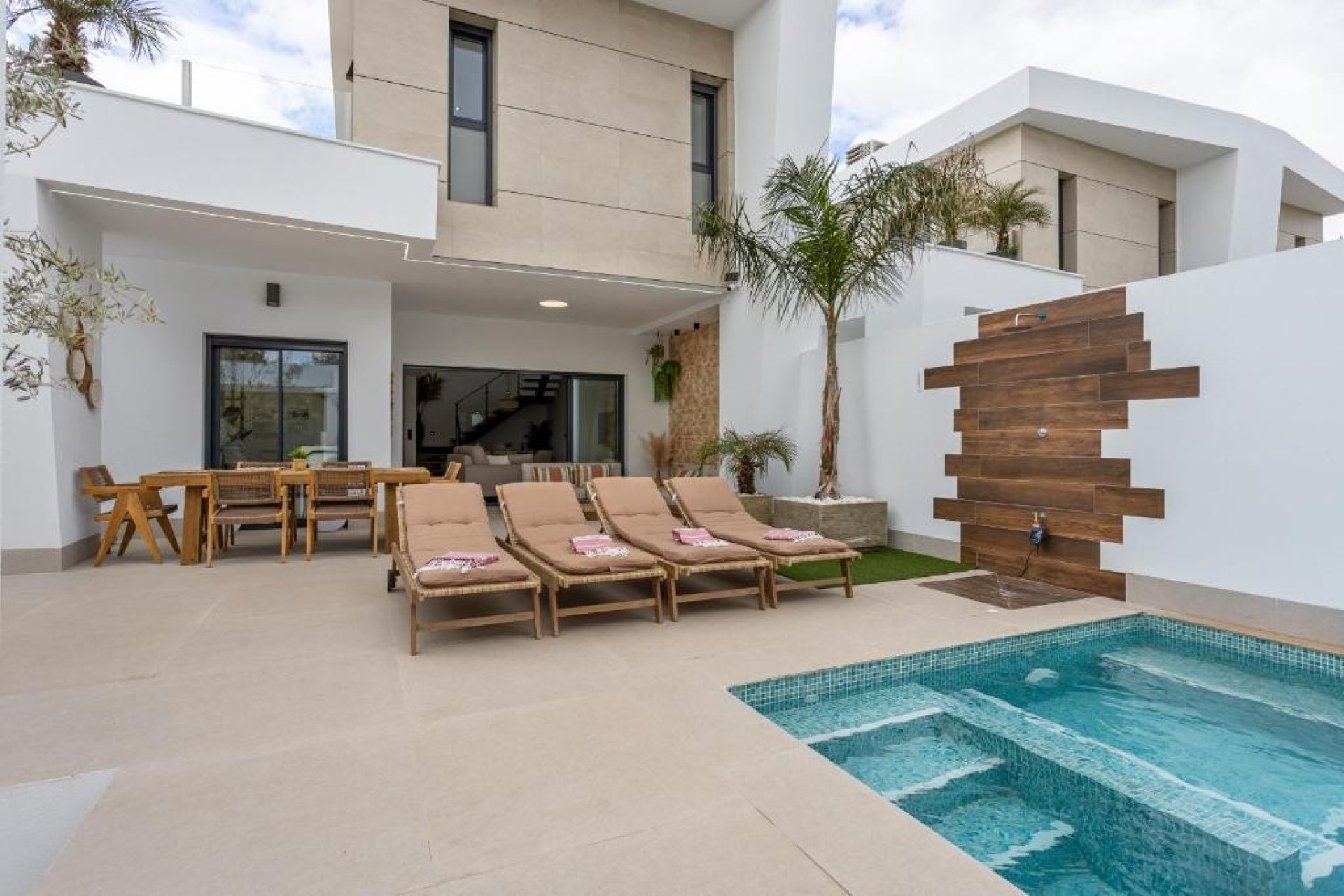 Reventa - Detached villa -
Dolores