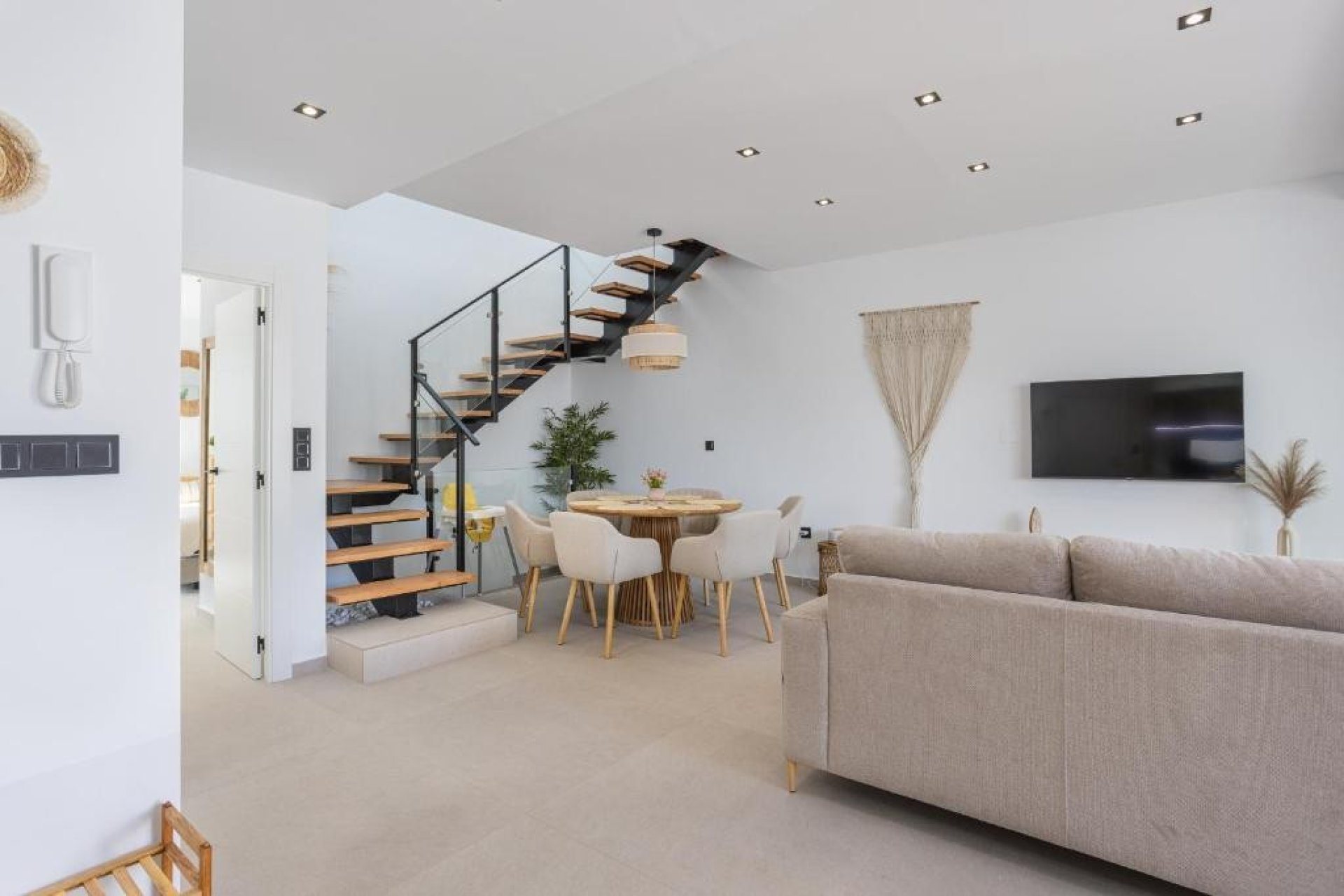 Reventa - Detached villa -
Dolores