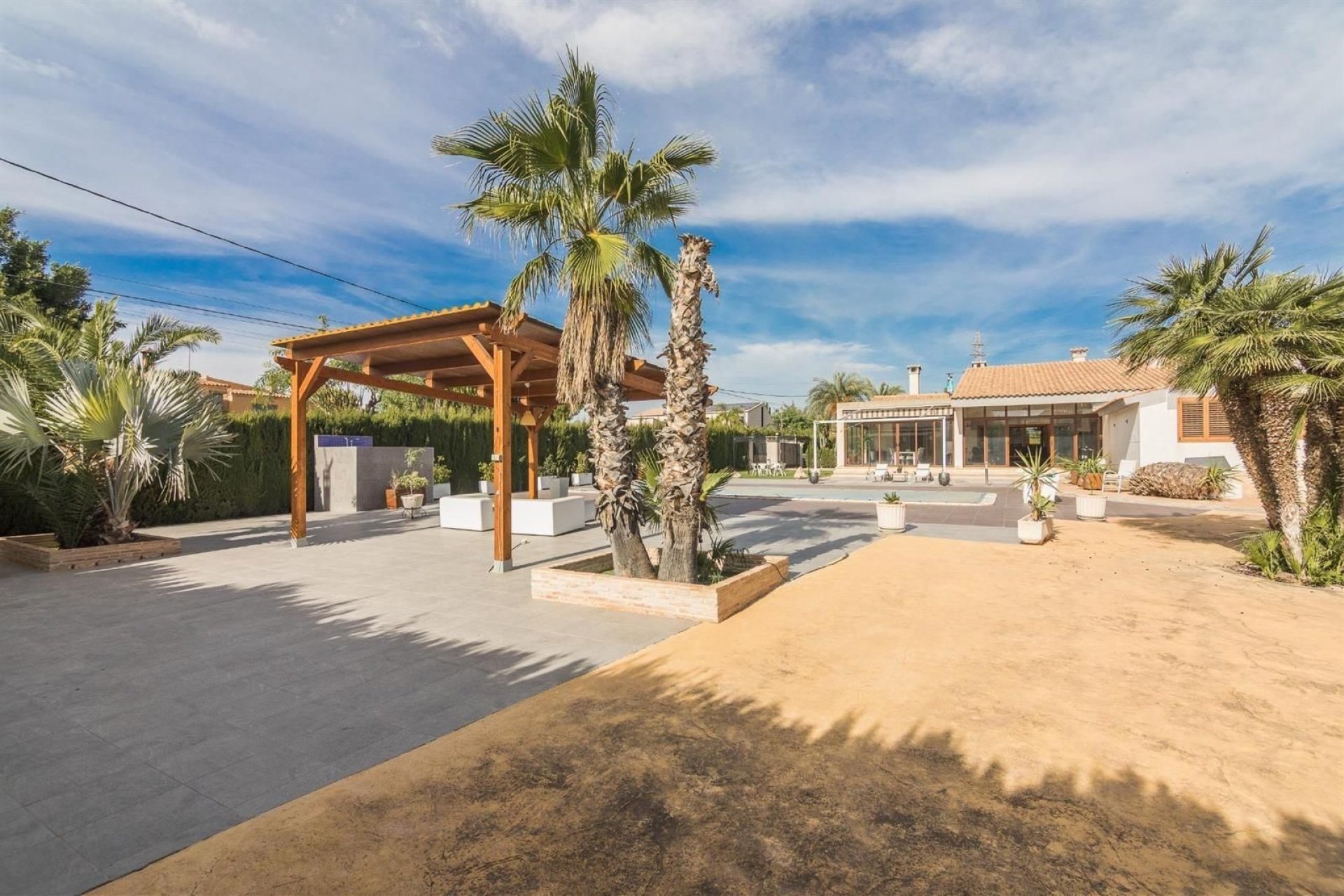 Reventa - Detached villa -
Elche - Corte Ingles