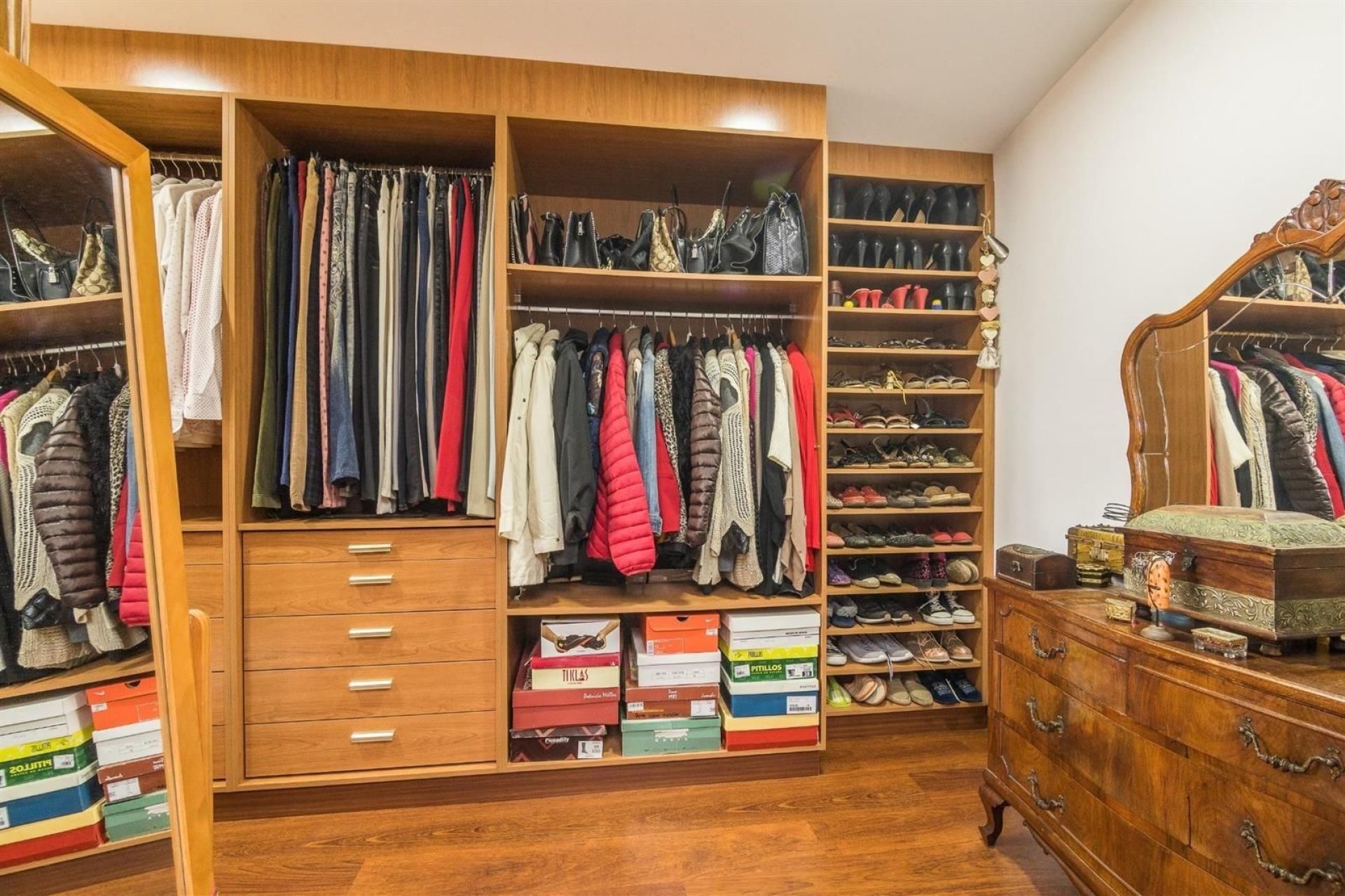 Reventa - Detached villa -
Elche - Corte Ingles