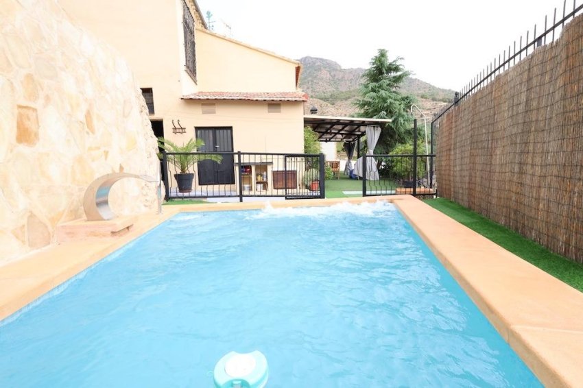 Reventa - Detached villa -
Fortuna - La garapacha