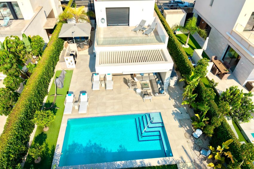 Reventa - Detached villa -
Los Montesinos