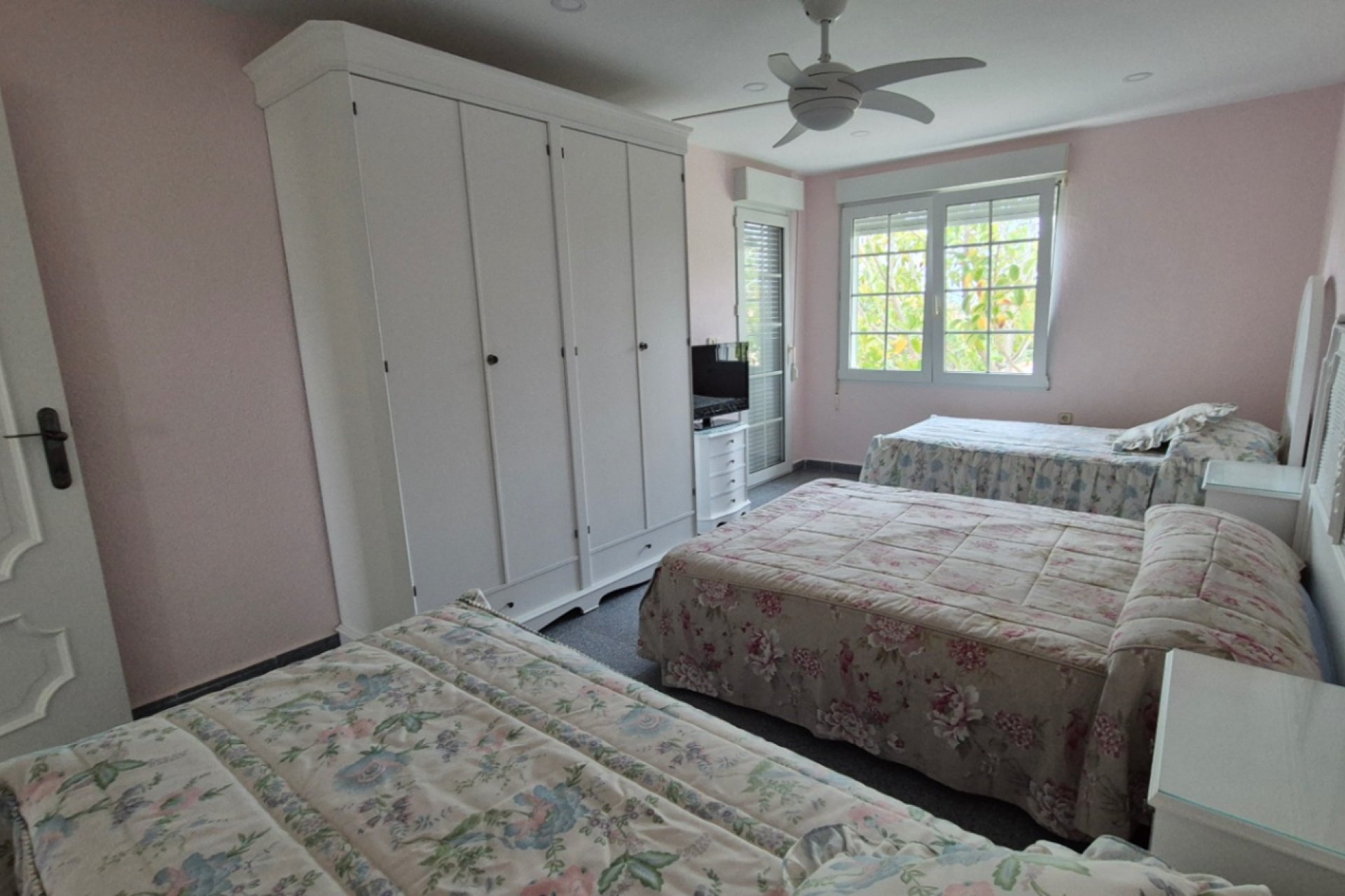 Reventa - Detached villa -
Orihuela - Costa Blanca Sur