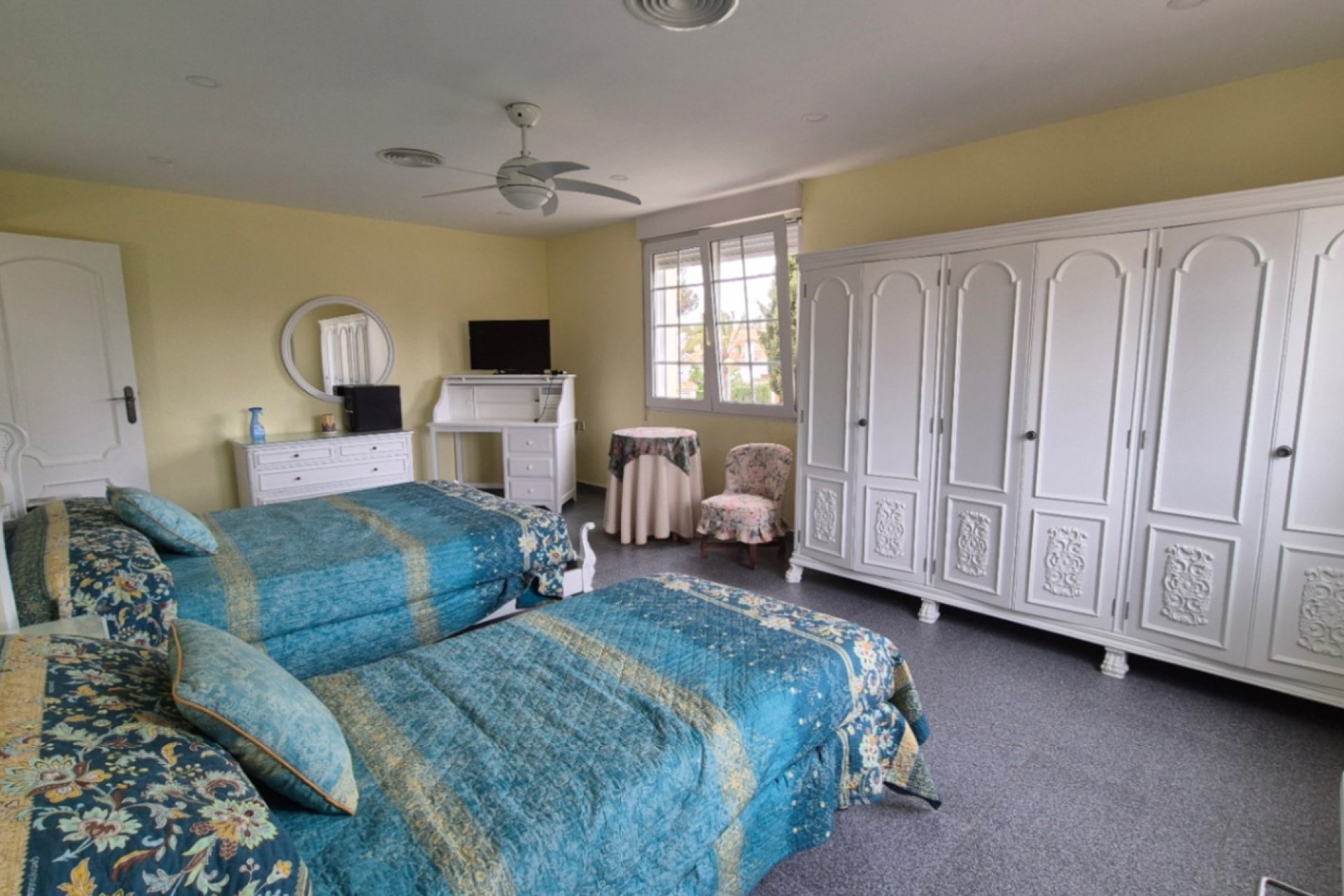 Reventa - Detached villa -
Orihuela - Costa Blanca Sur