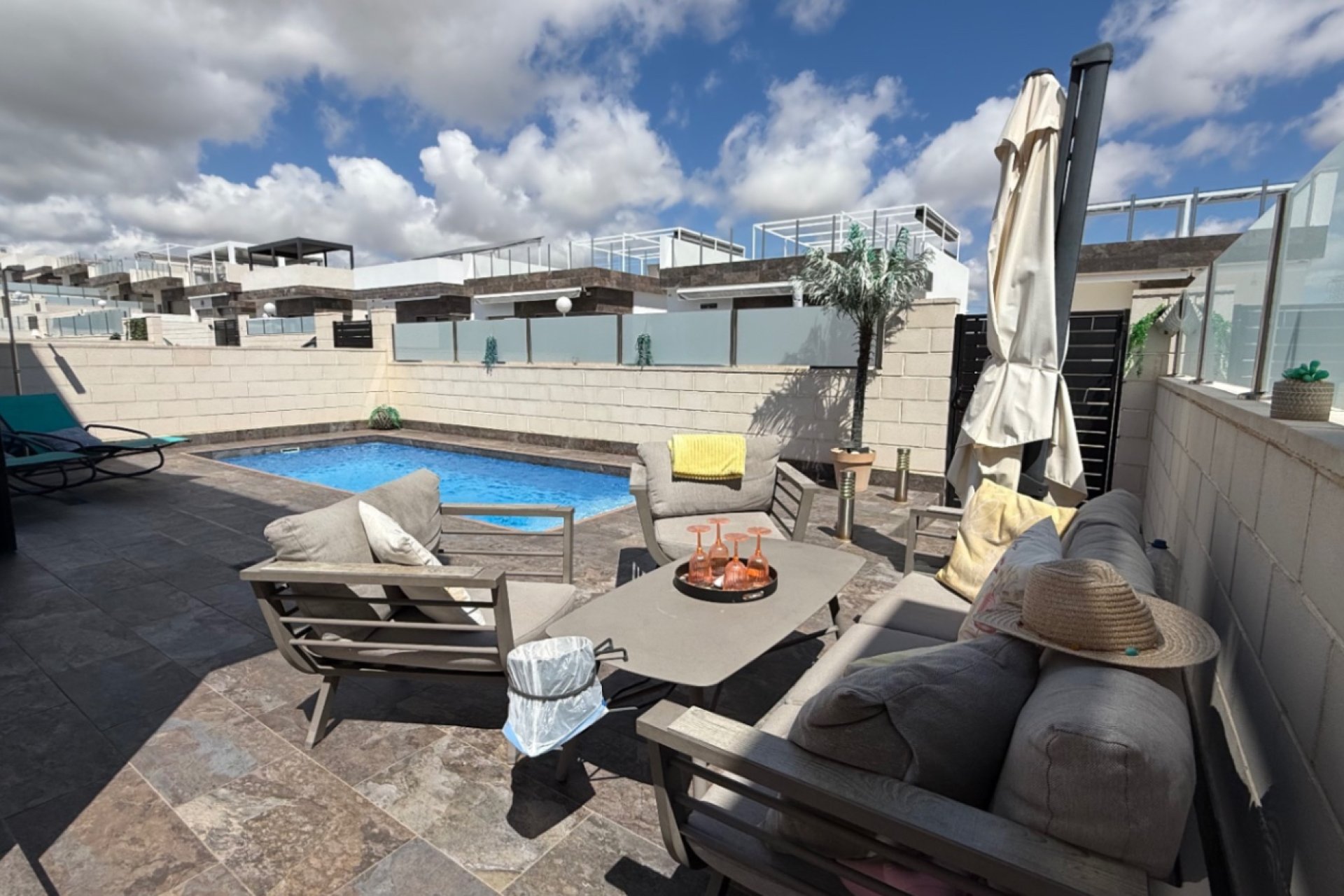 Reventa - Detached villa -
Orihuela - Costa Blanca Sur