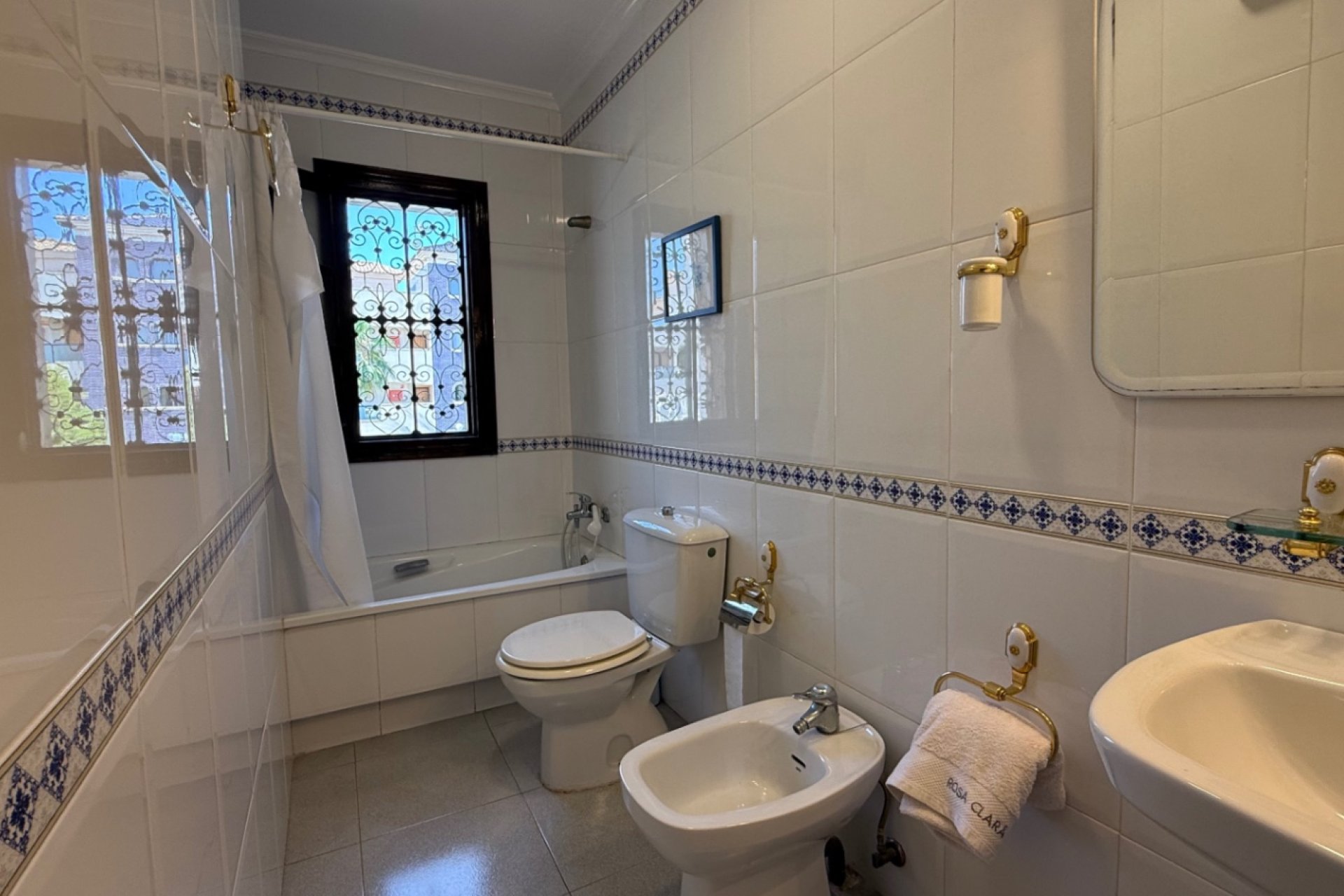 Reventa - Detached villa -
Orihuela - Costa Blanca Sur