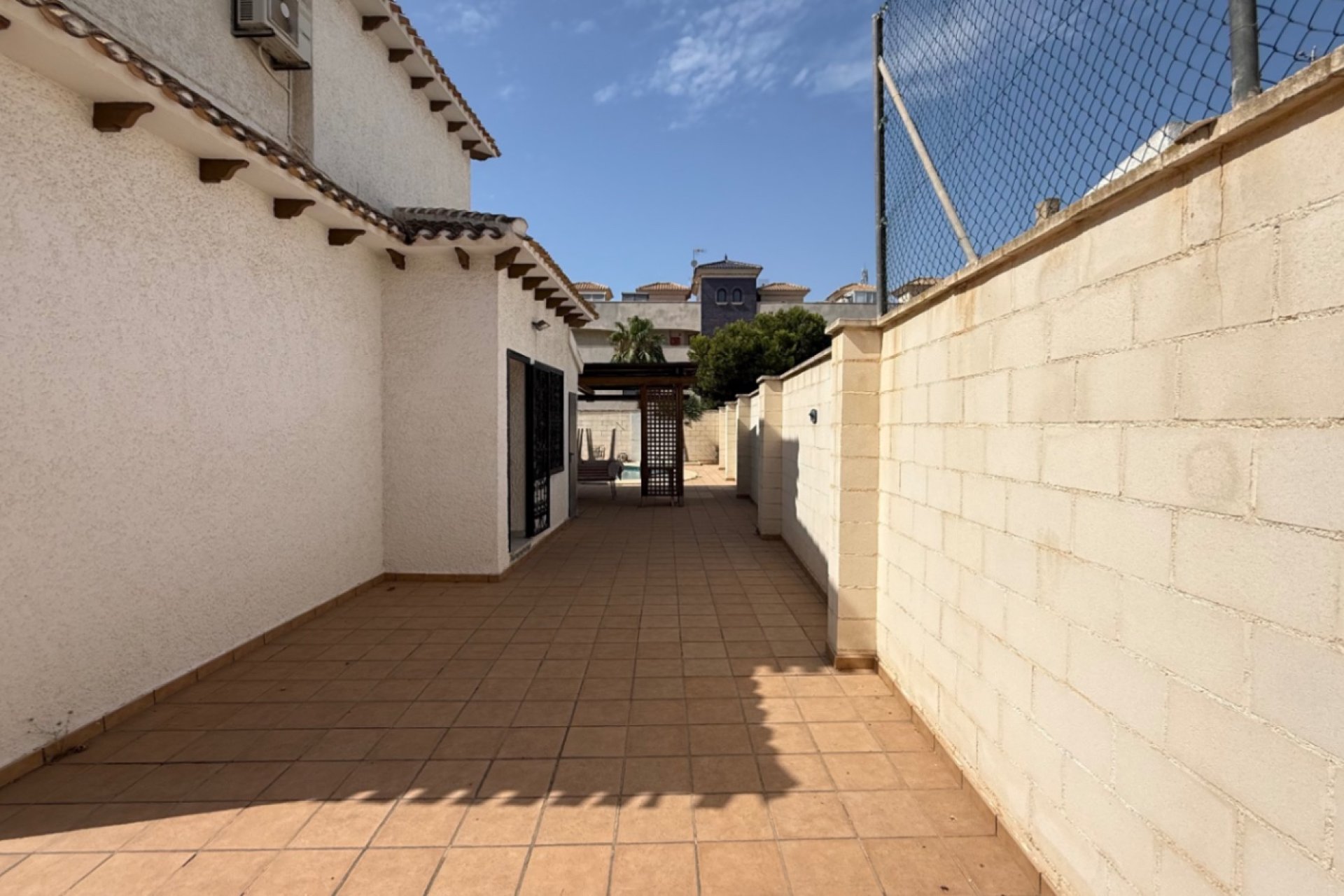 Reventa - Detached villa -
Orihuela - Costa Blanca Sur