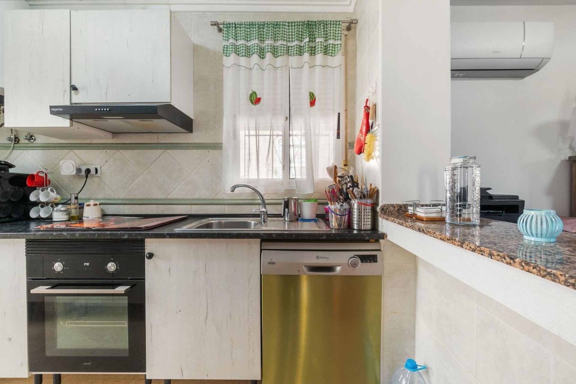 Reventa - Detached villa -
Orihuela Costa - Las Filipinas