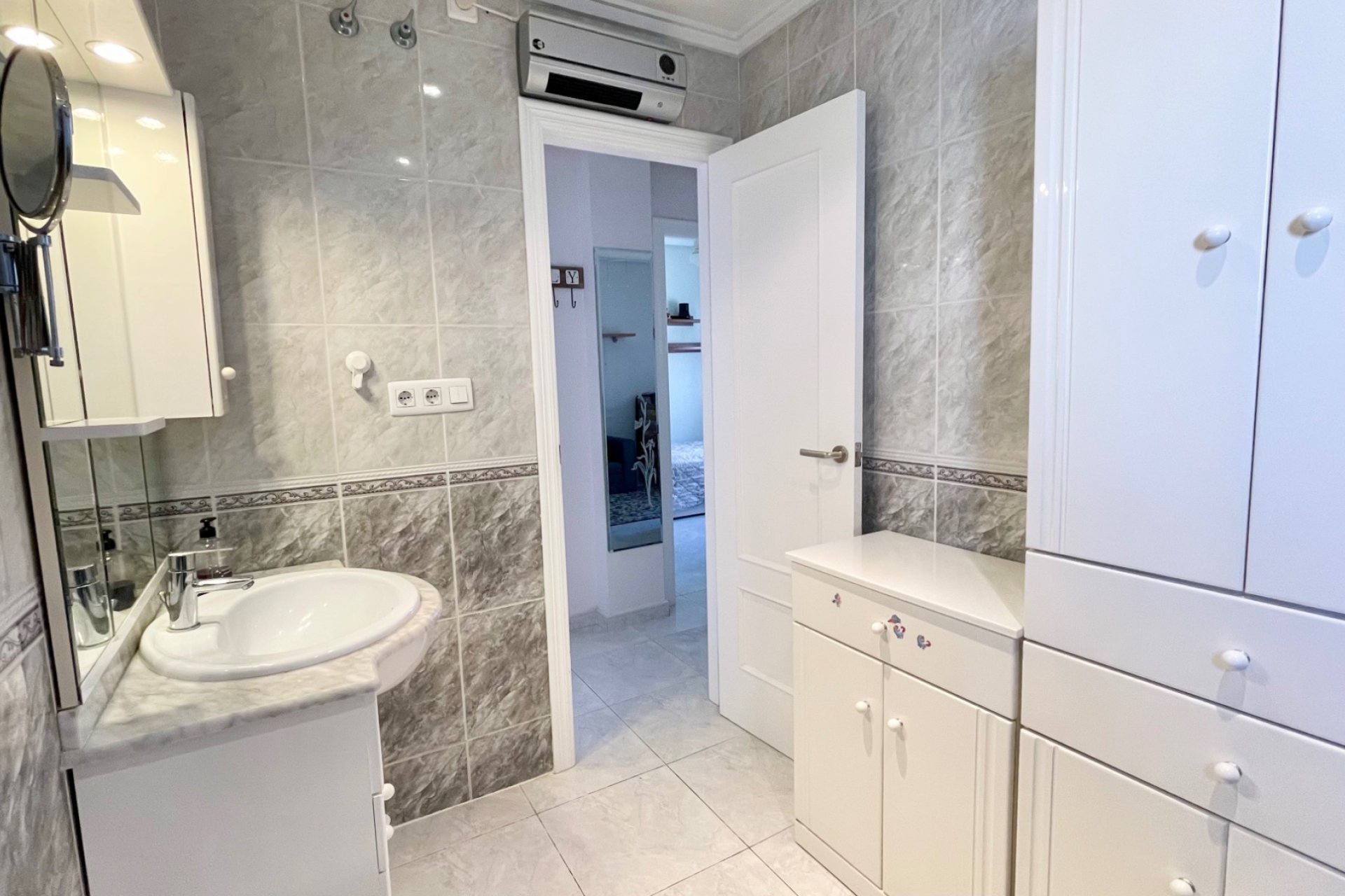 Reventa - Detached villa -
Orihuela Costa - Los Altos