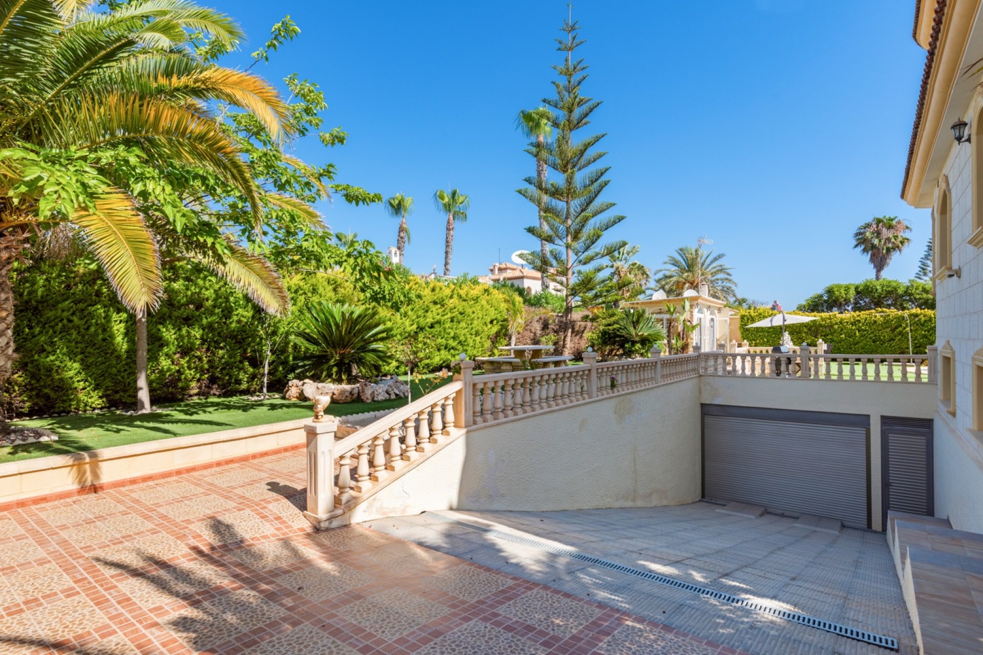 Reventa - Detached villa -
Orihuela Costa - Playa Flamenca