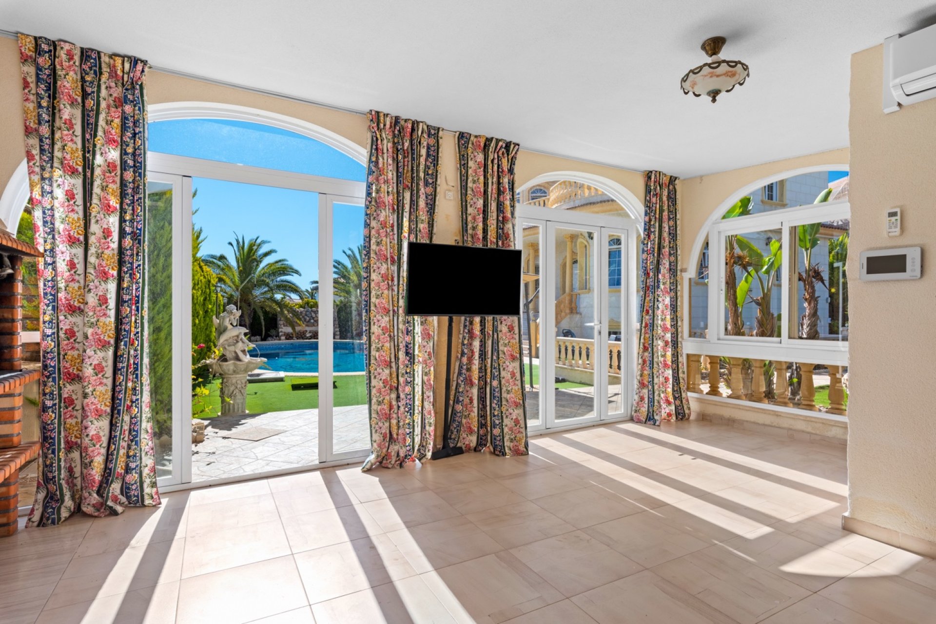 Reventa - Detached villa -
Orihuela Costa - Playa Flamenca