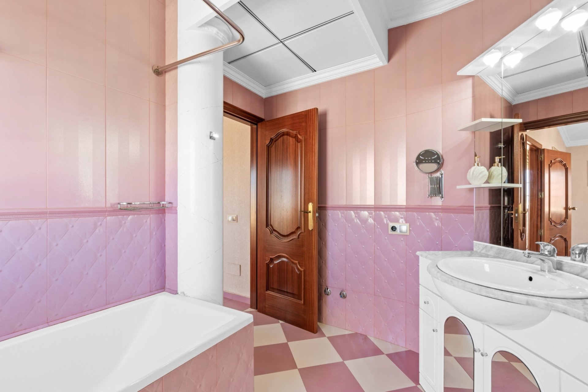 Reventa - Detached villa -
Orihuela Costa - Playa Flamenca