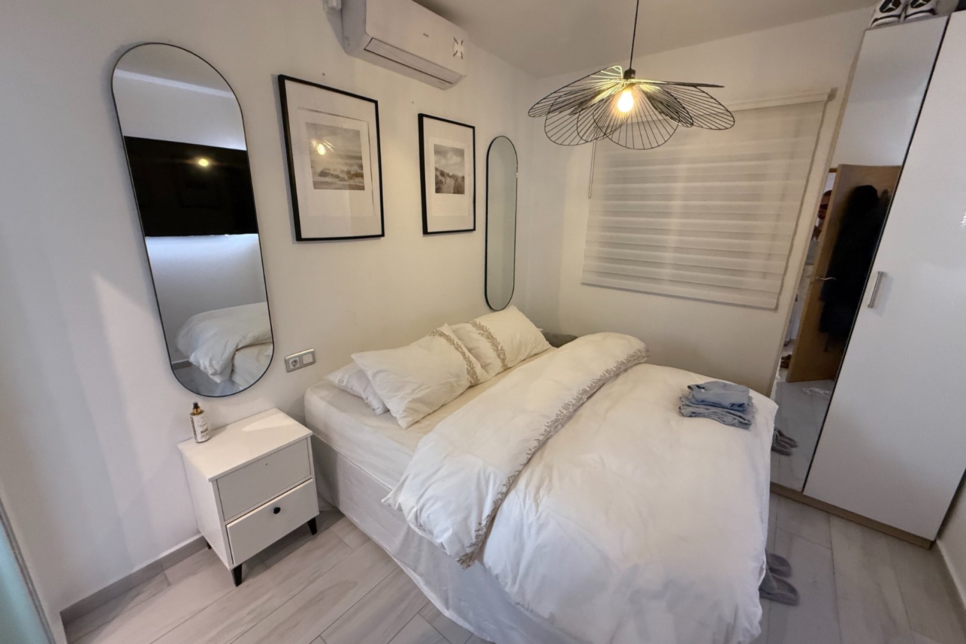 Reventa - Detached villa -
Orihuela Costa - Villamartín