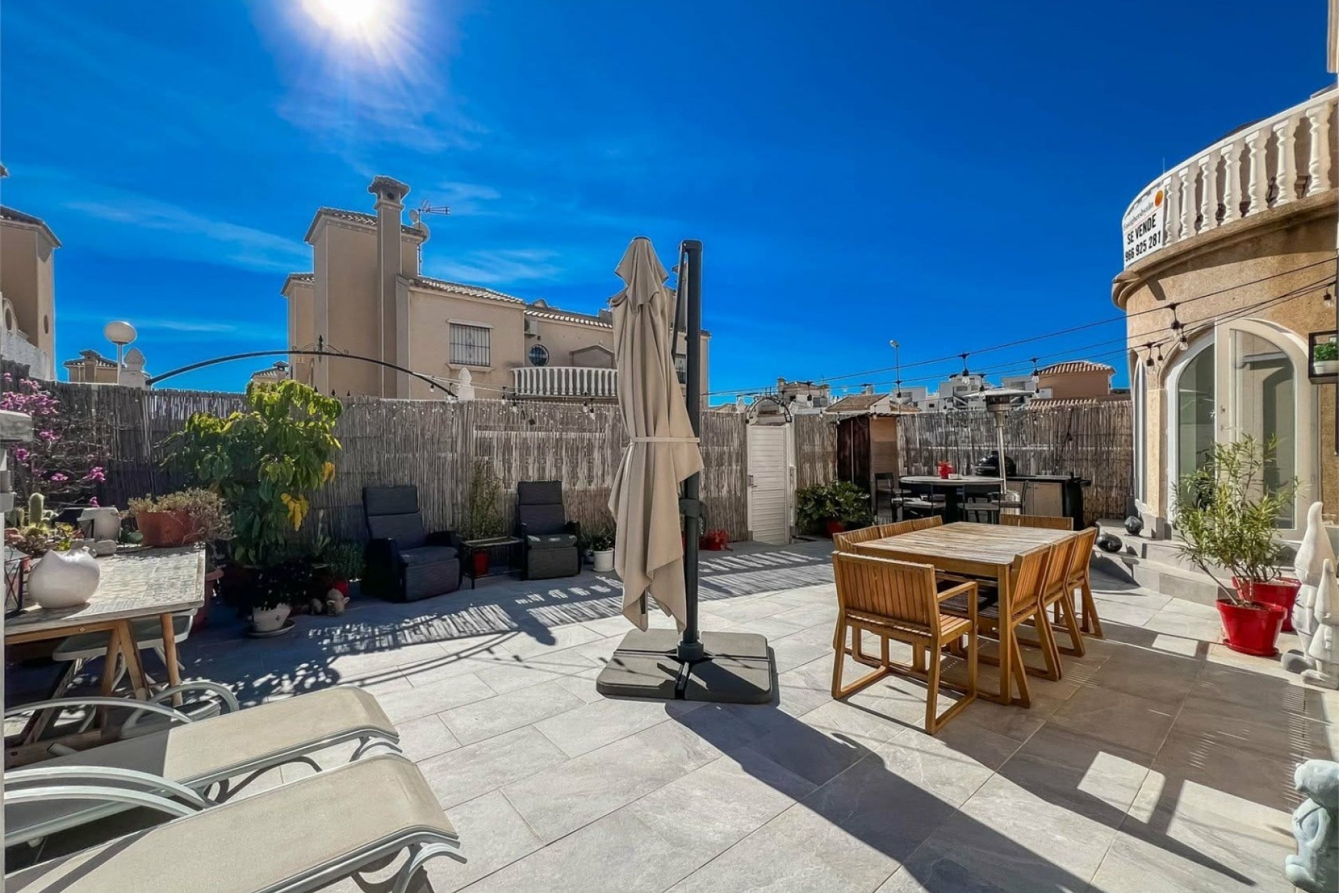 Reventa - Detached villa -
Orihuela Costa - Villamartin