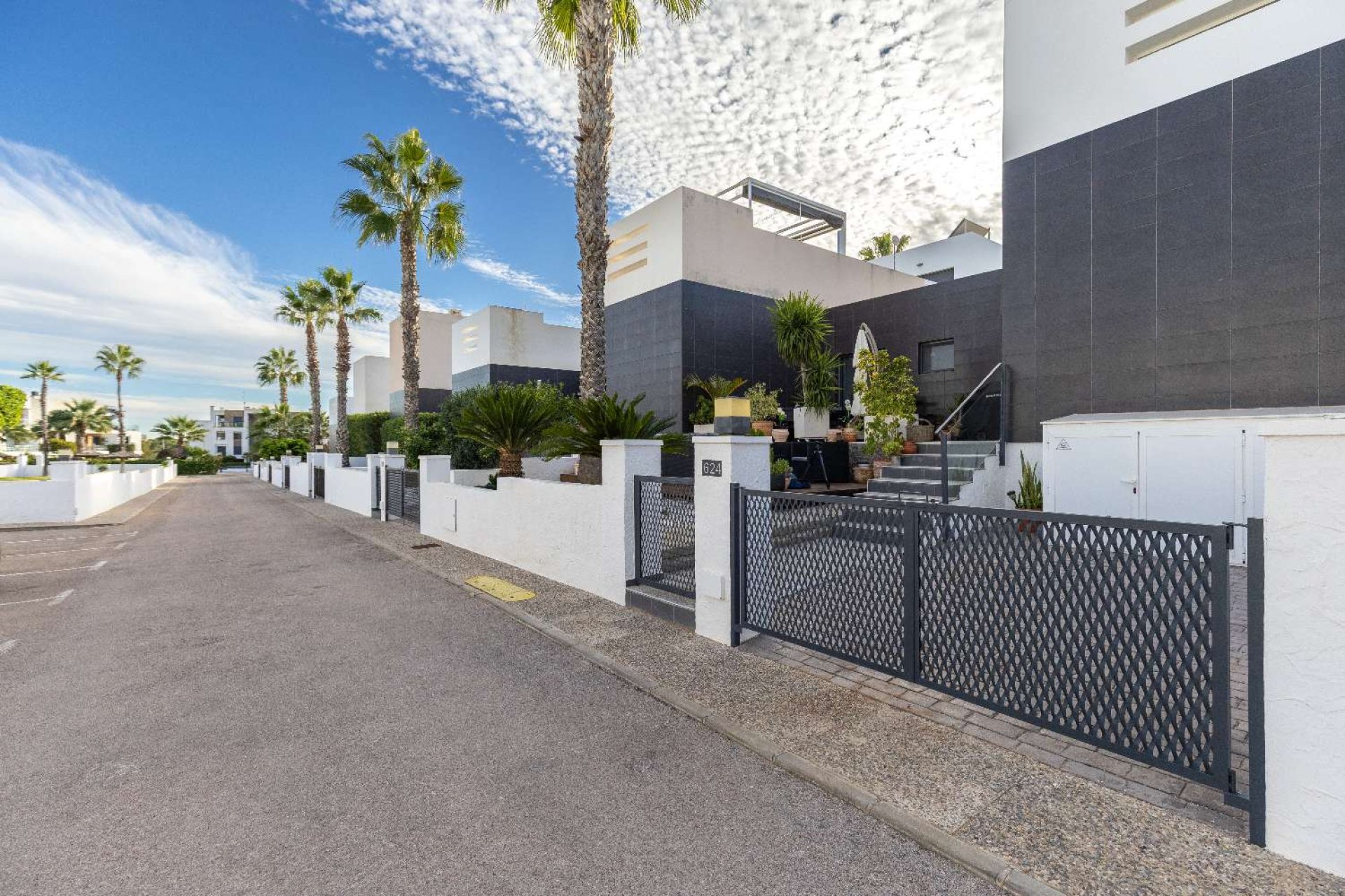 Reventa - Detached villa -
Orihuela - Orihuela Costa