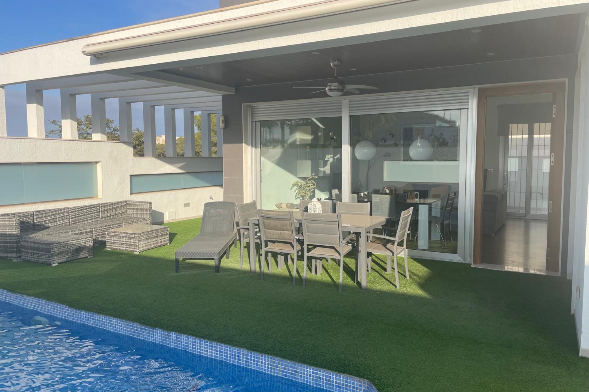 Reventa - Detached villa -
Pilar de la Horadada - Costa Blanca Sur