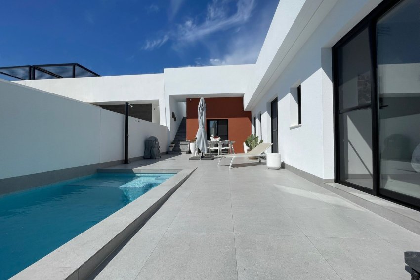 Reventa - Detached villa -
Torre - Pacheco - Roldán