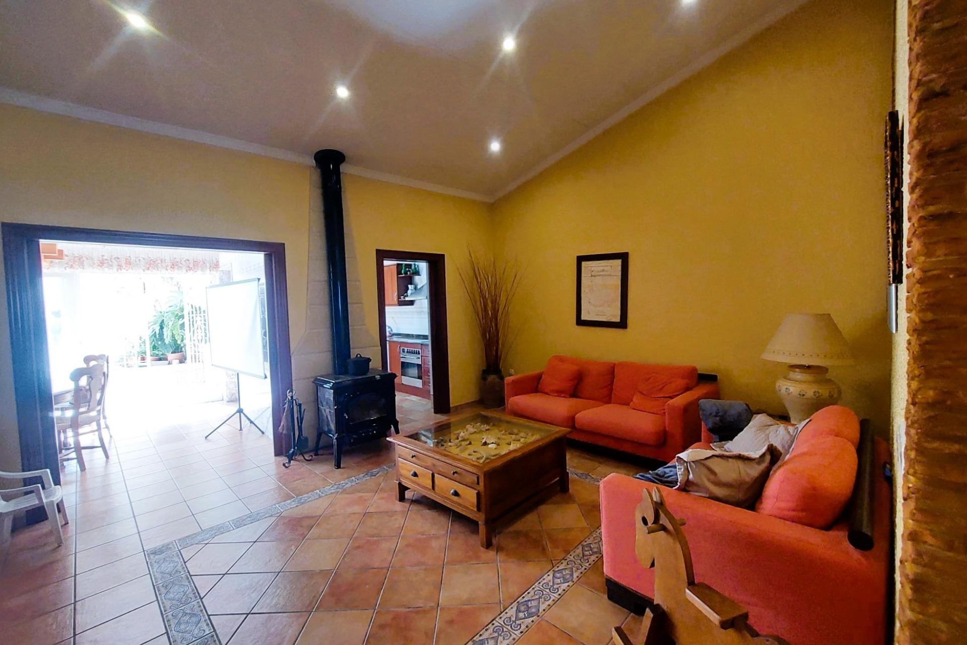 Reventa - Detached villa -
Torrevieja - Center