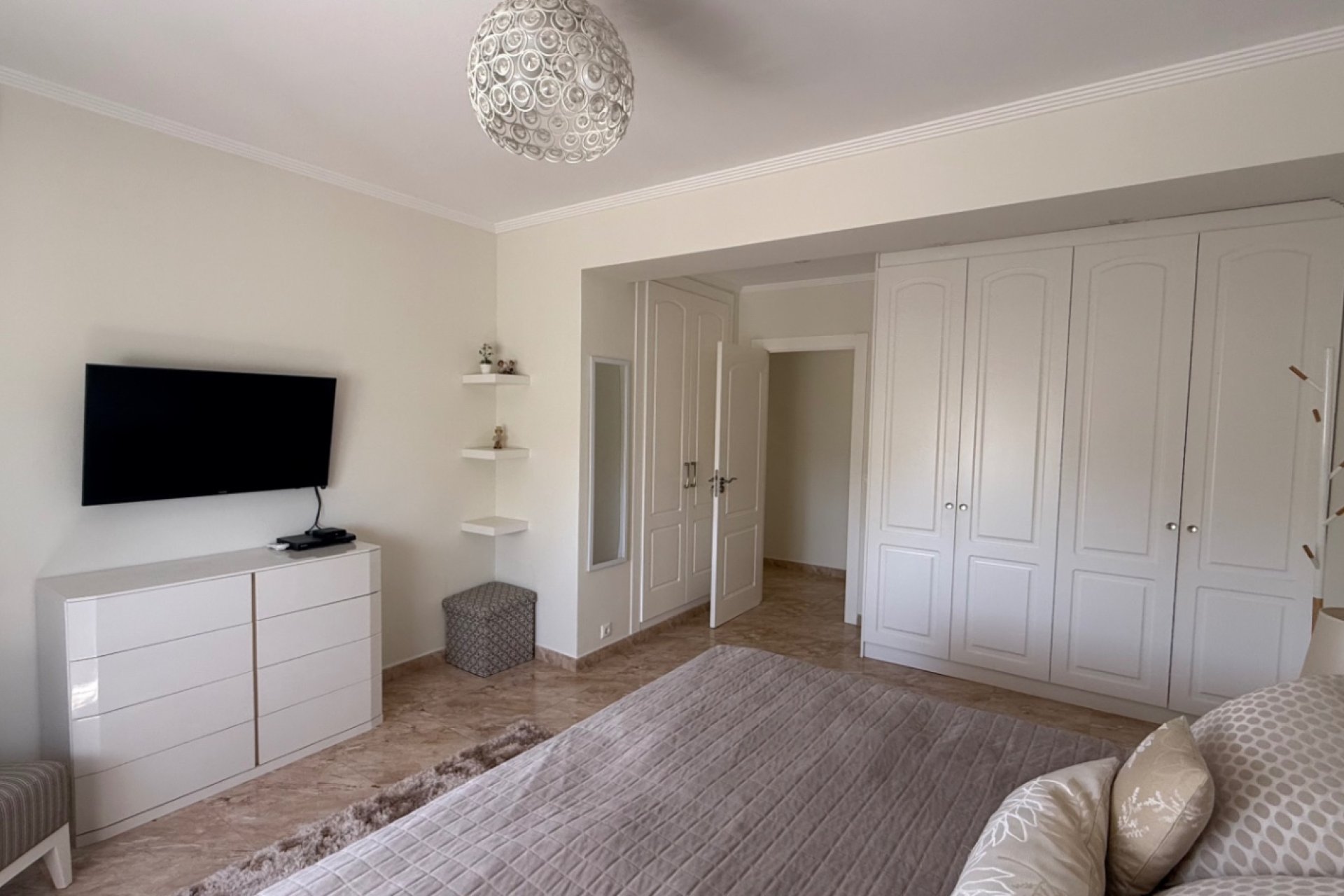 Reventa - Detached villa -
Torrevieja - Costa Blanca Sur