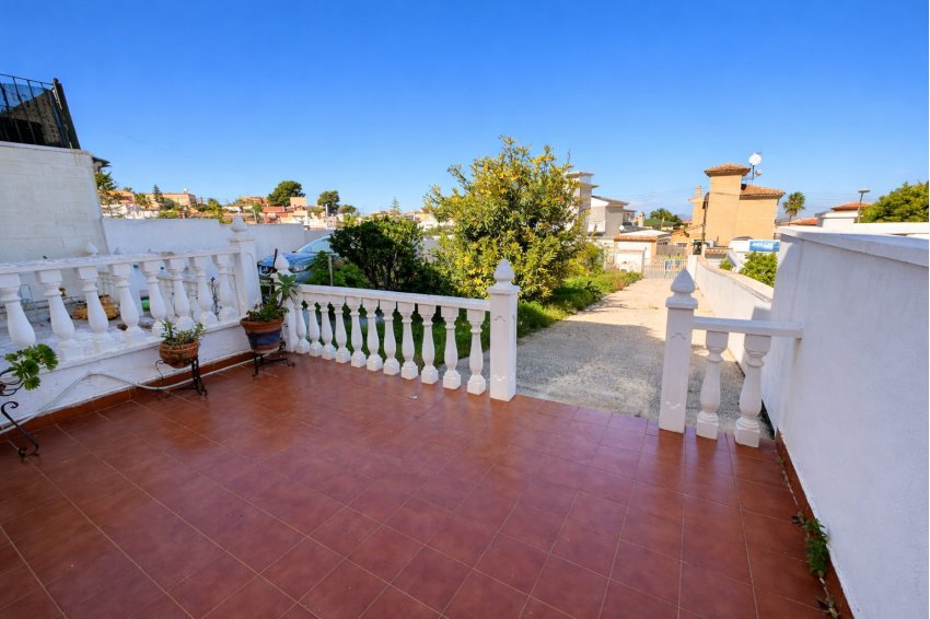 Reventa - Detached villa -
Torrevieja - Los Balcones