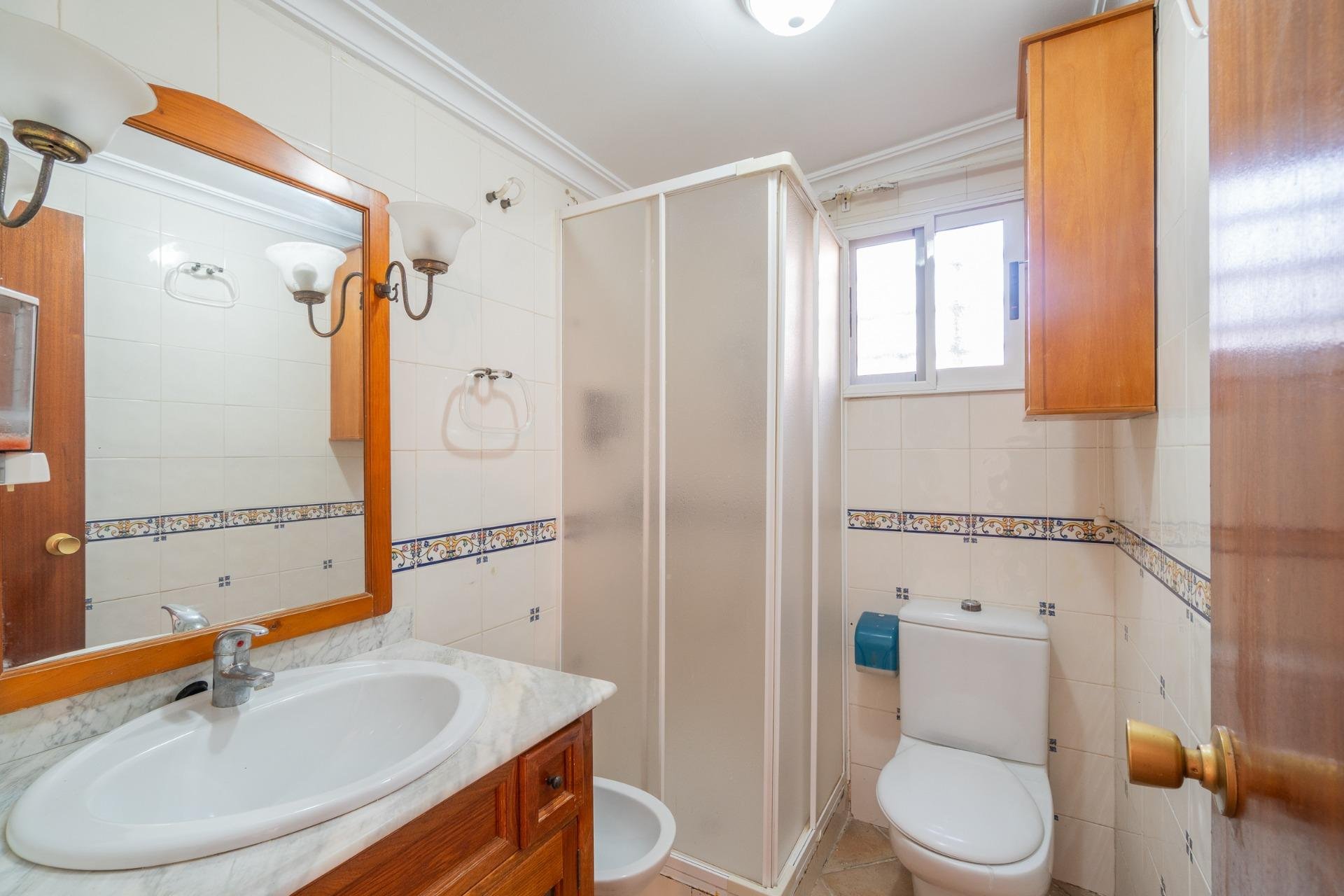 Reventa - Detached villa -
Torrevieja - Orihuela costa