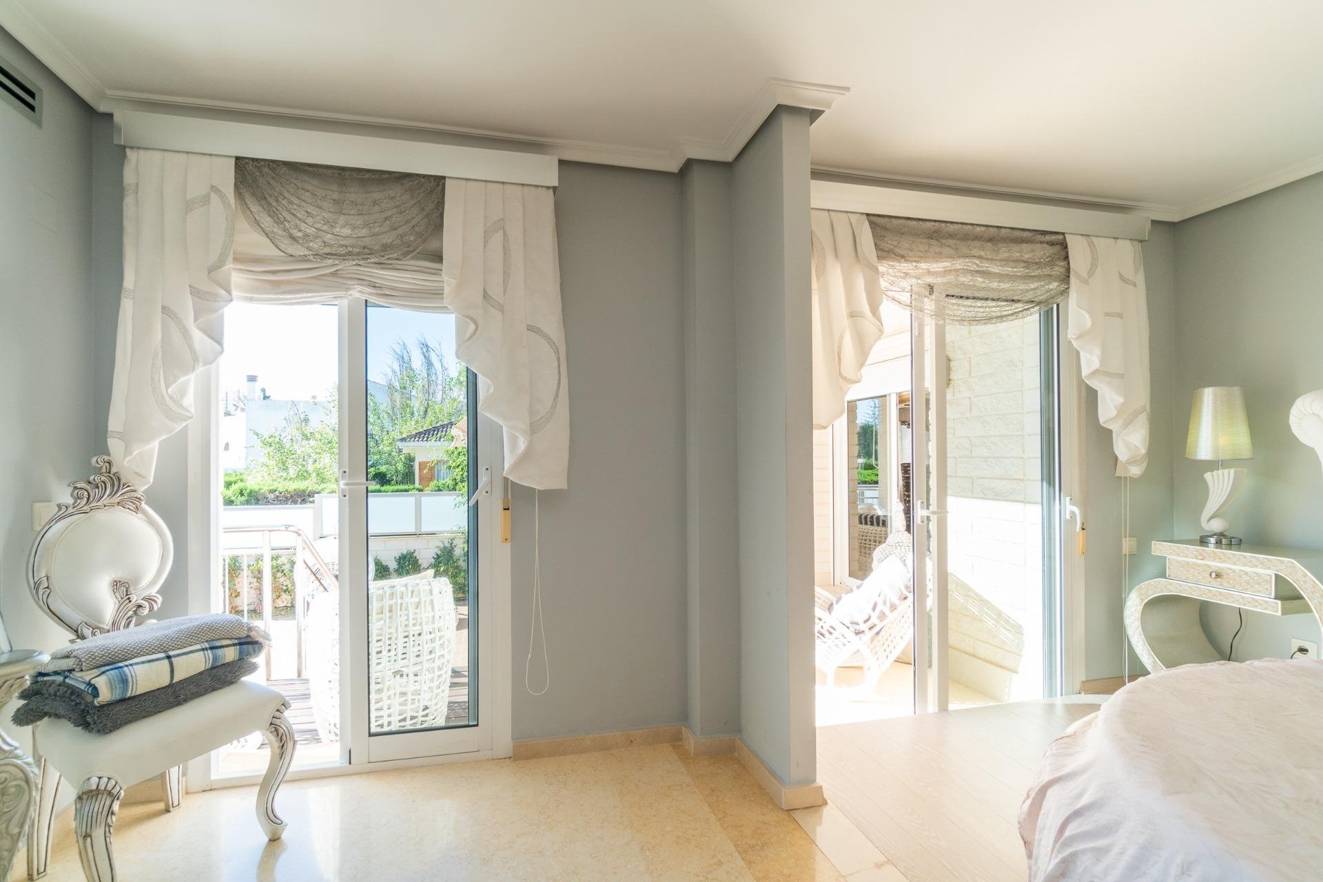 Reventa - Detached villa -
Torrevieja - Torre la mata