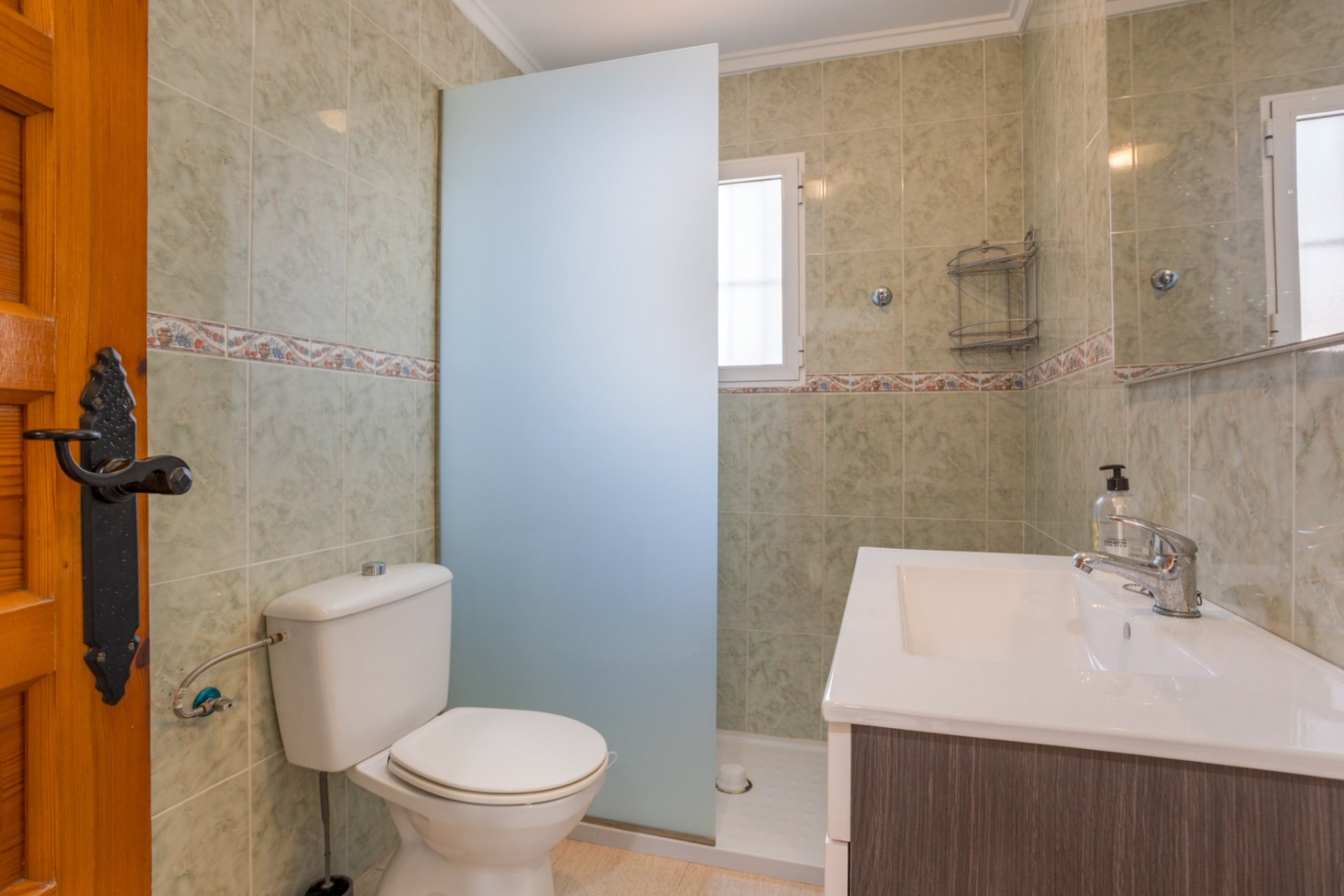 Reventa - Detached villa -
Torrevieja - Urbanización San Luis