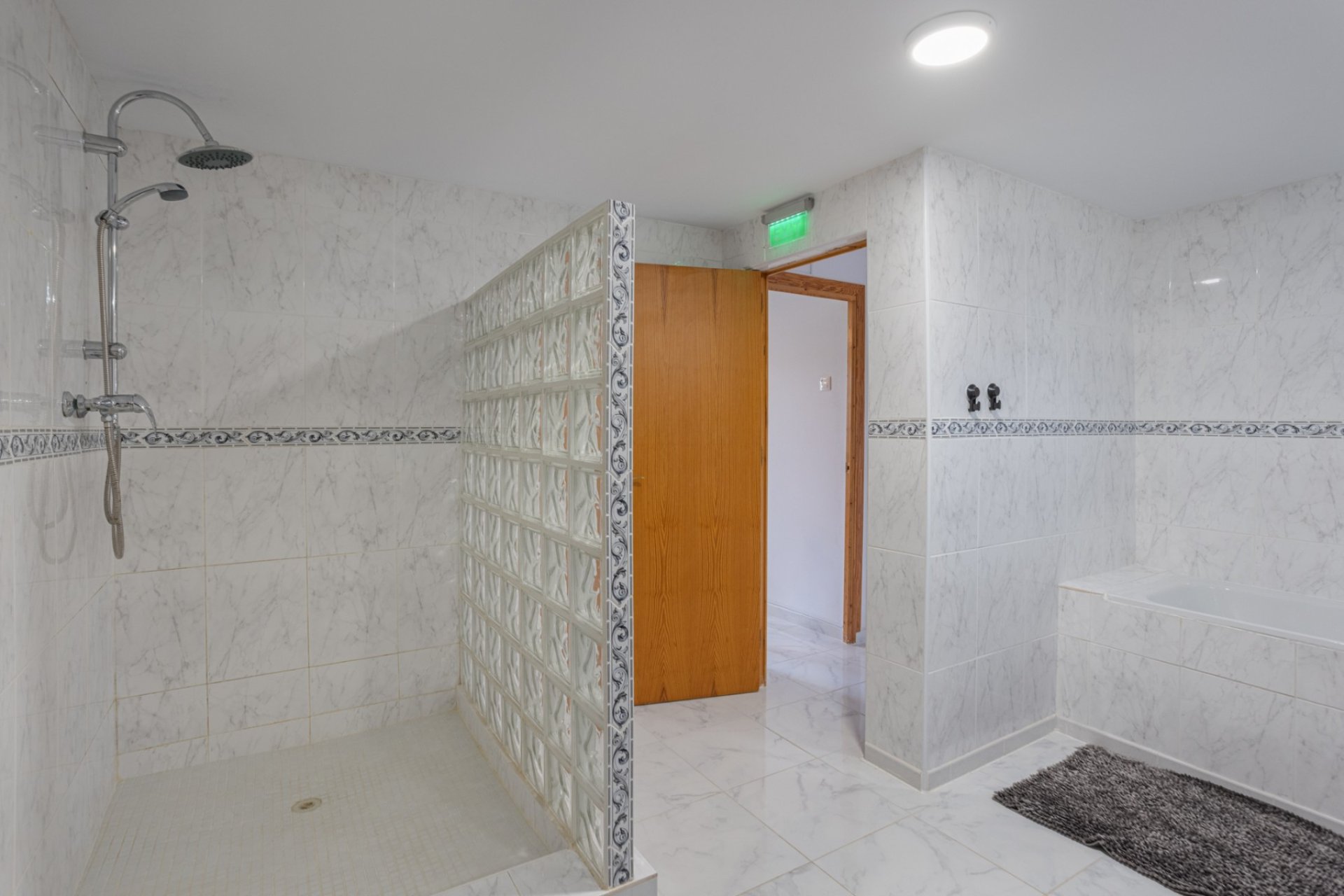 Reventa - Finca -
Albatera