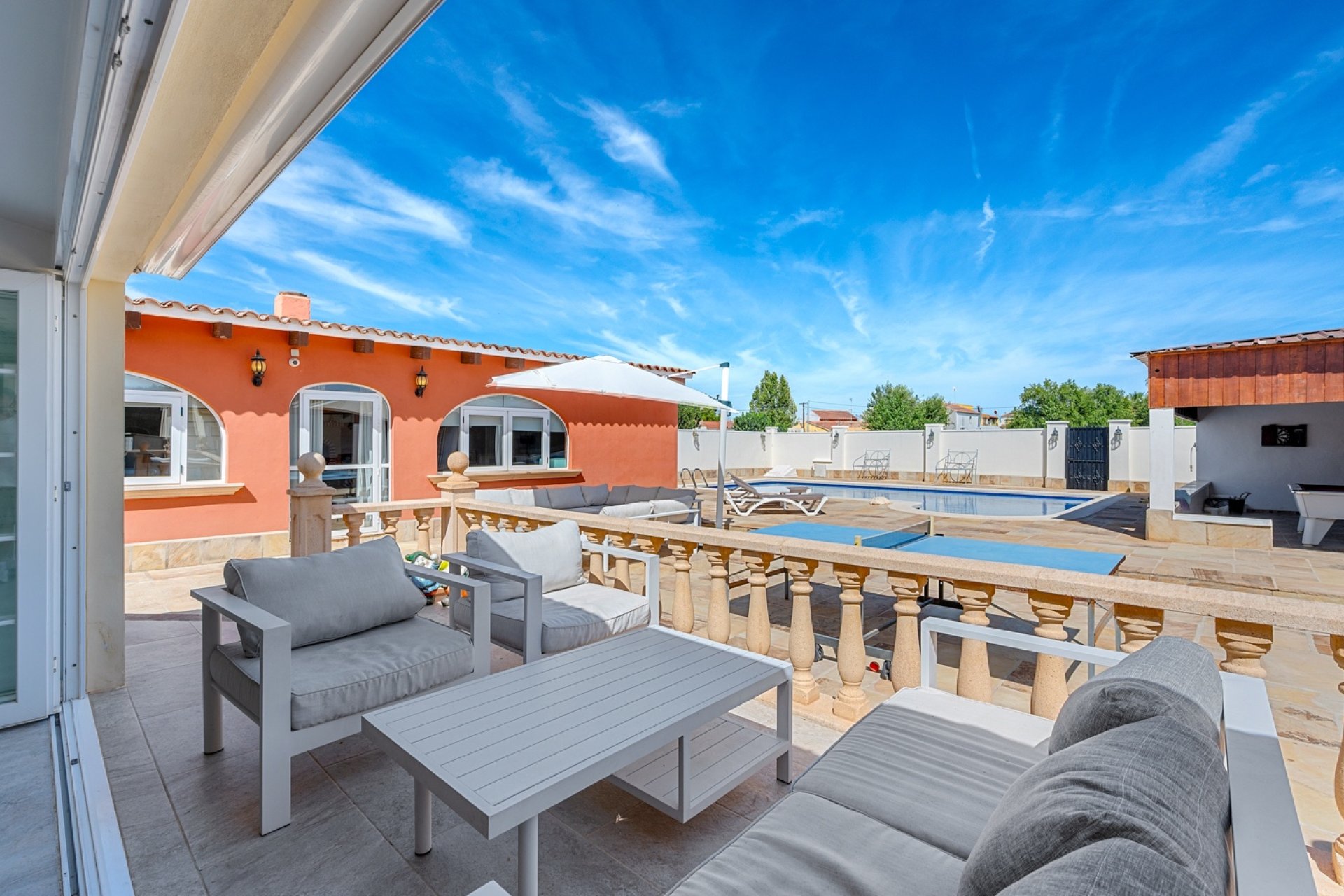 Reventa - Finca -
Almoradi - Las Heredades