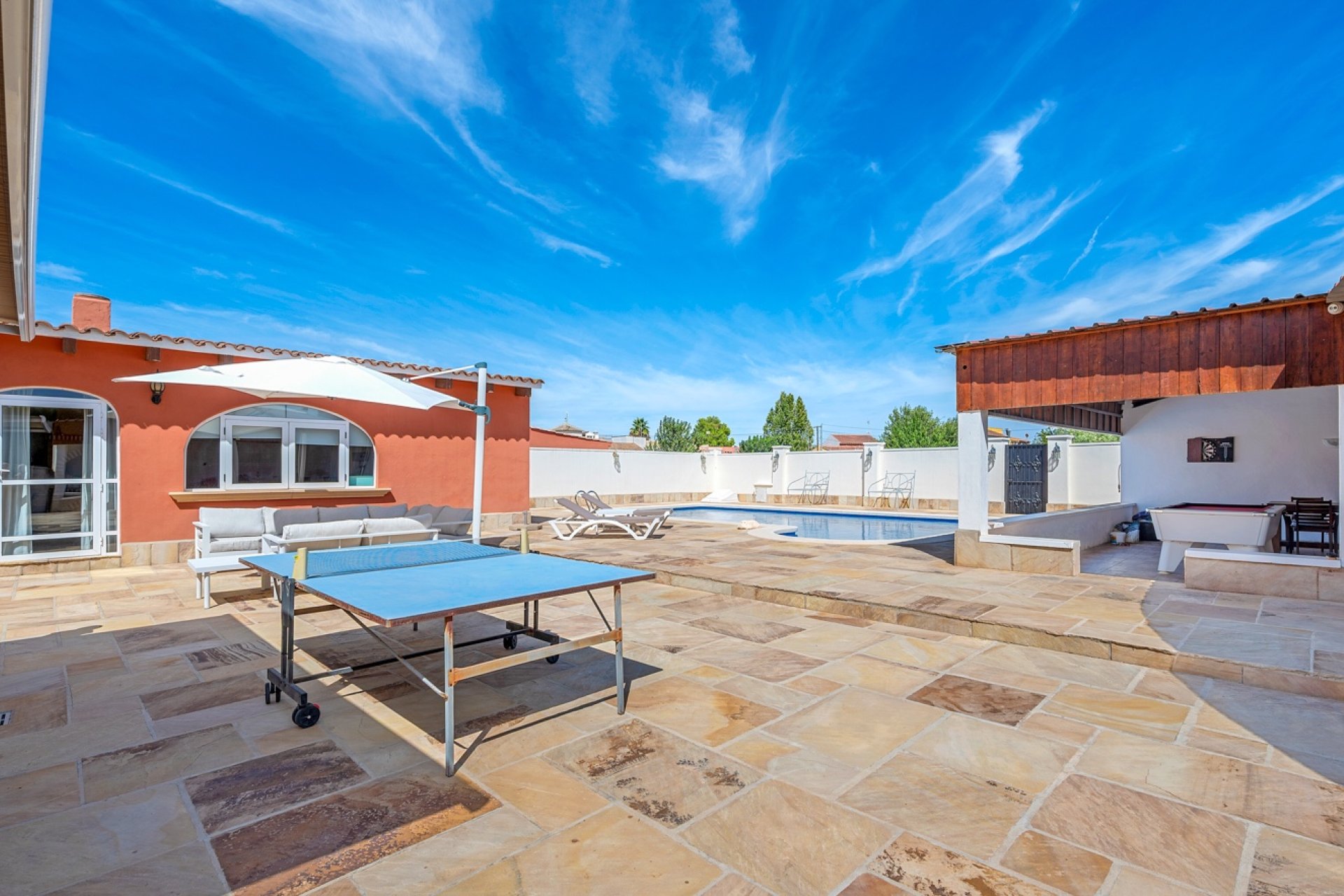 Reventa - Finca -
Almoradi - Las Heredades