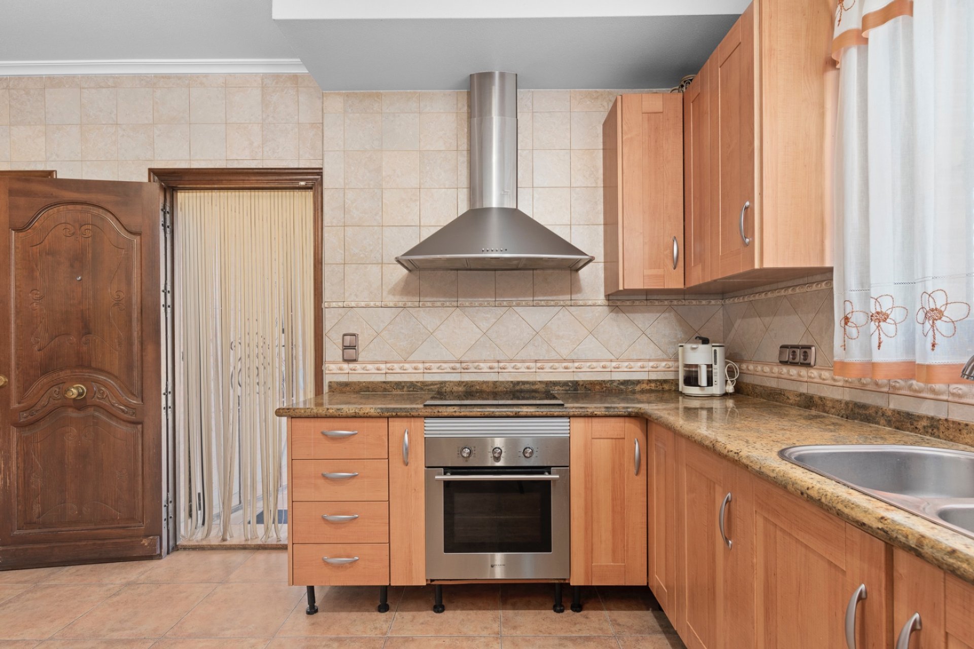 Reventa - Finca -
Beniel - Carretera de Beniel