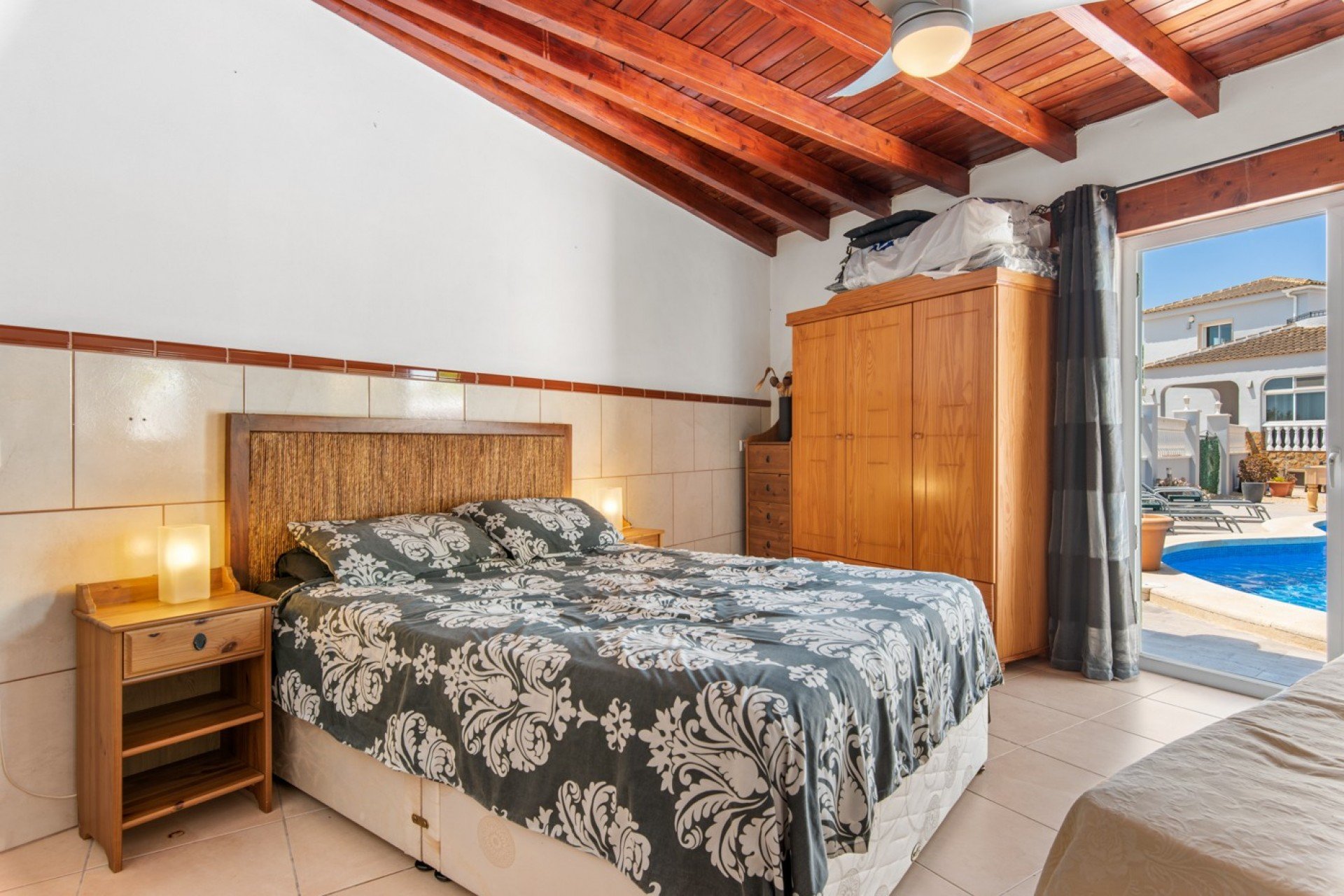 Reventa - Finca -
Catral