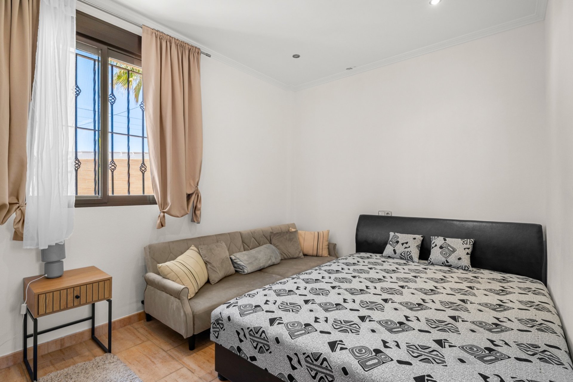 Reventa - Finca -
Crevillente