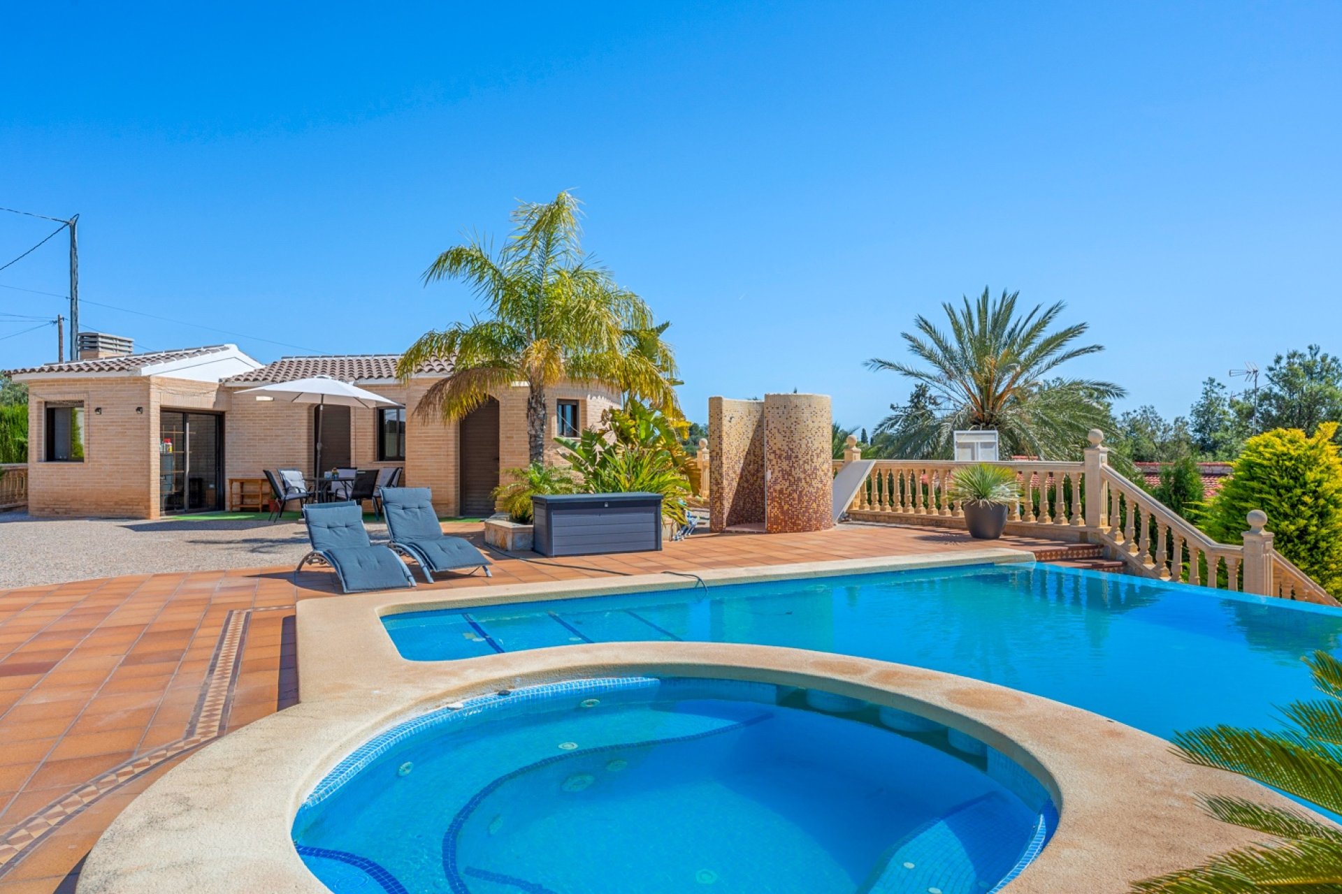 Reventa - Finca -
Crevillente
