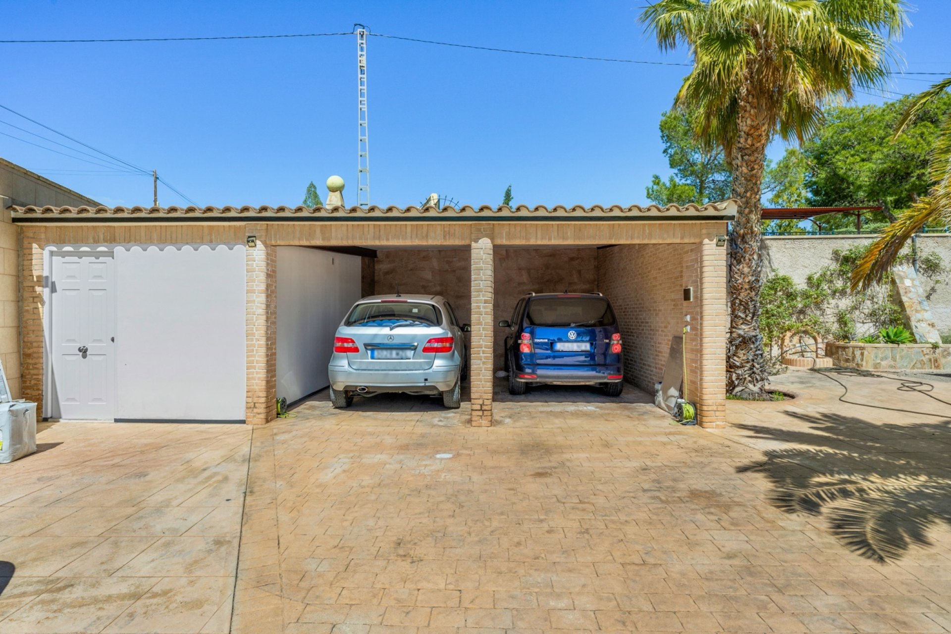 Reventa - Finca -
Crevillente