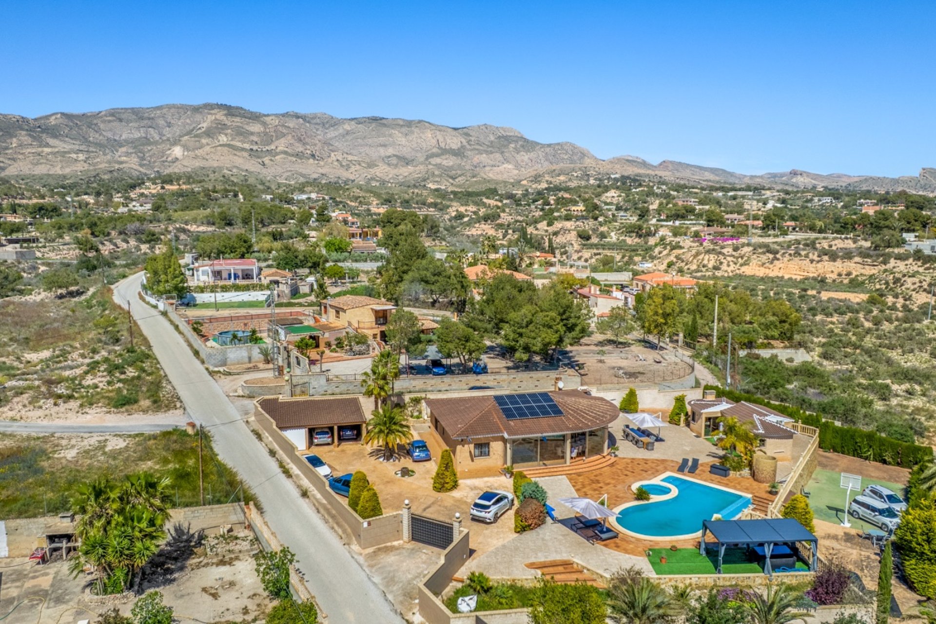 Reventa - Finca -
Crevillente