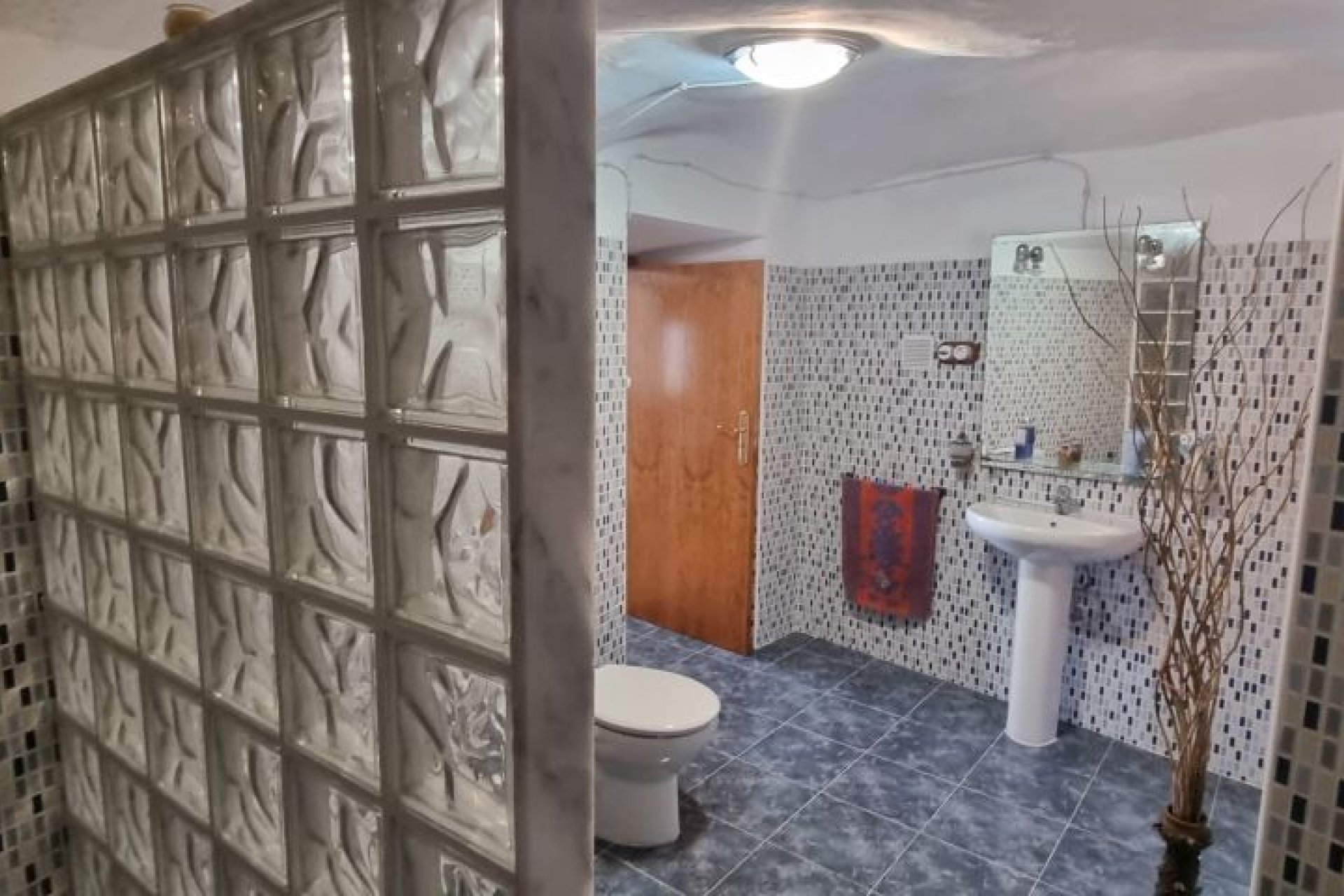 Reventa - Finca -
Hondón de las Nieves