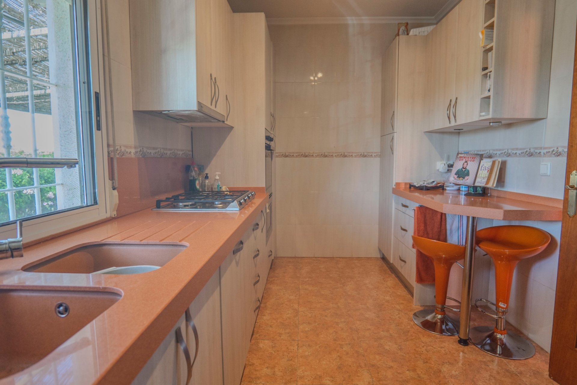 Reventa - Finca -
Orihuela - San Bartolome