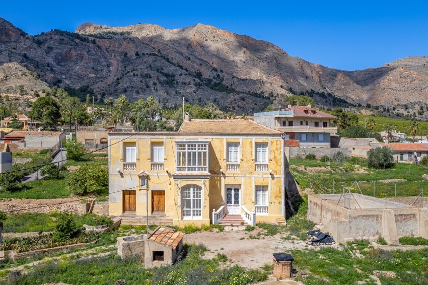 Reventa - Finca -
Orihuela