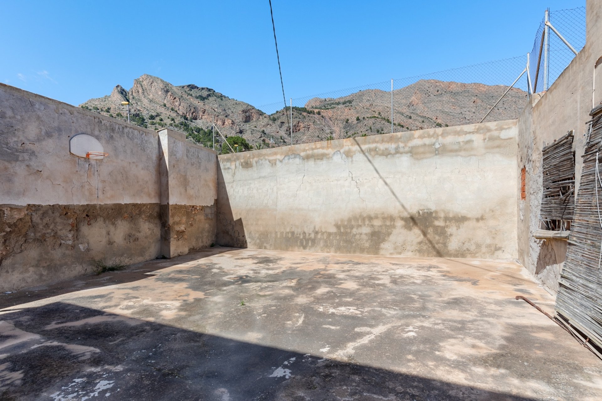 Reventa - Finca -
Orihuela