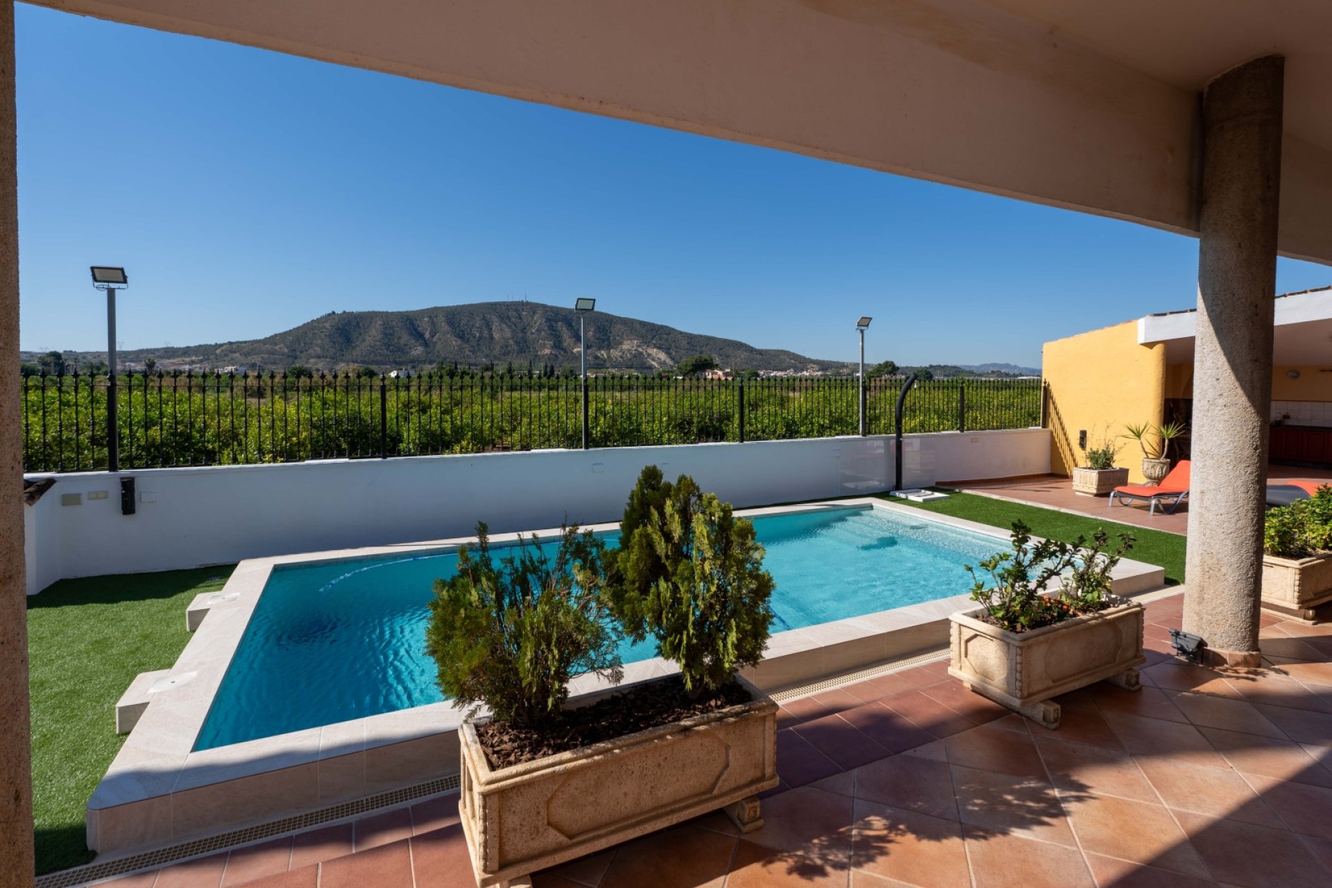 Reventa - Finca -
Orihuela