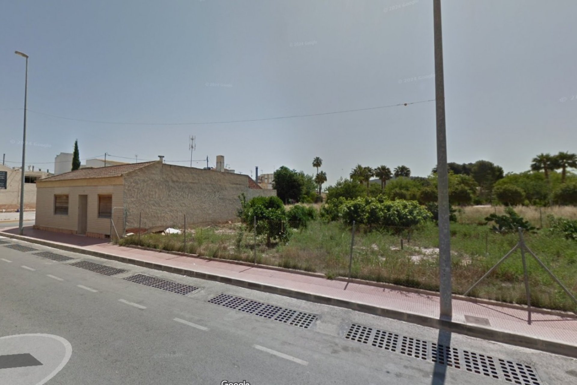 Reventa - Land -
Daya Nueva