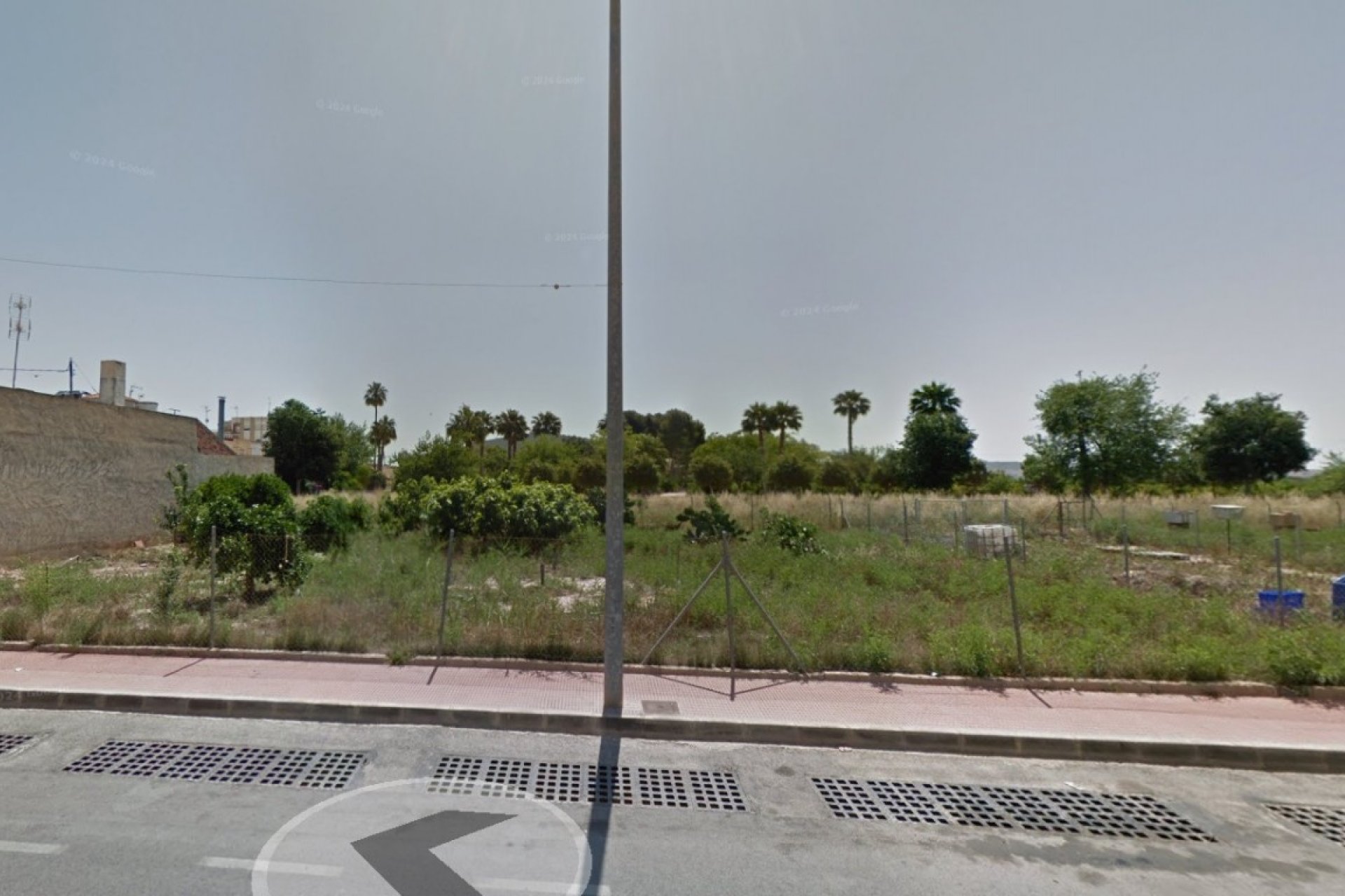 Reventa - Land -
Daya Nueva