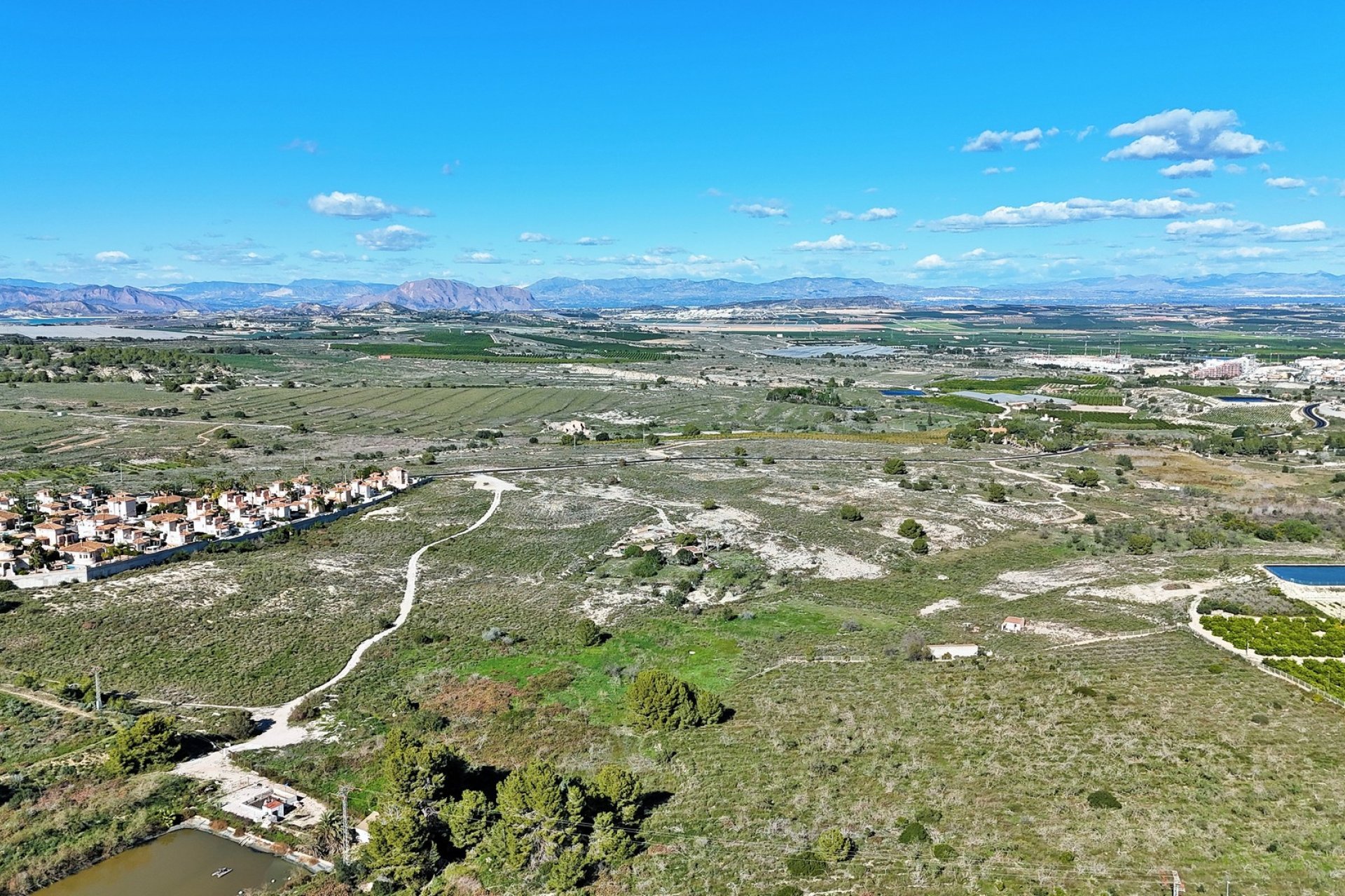 Reventa - Land -
San Miguel - San Miguel de Salinas