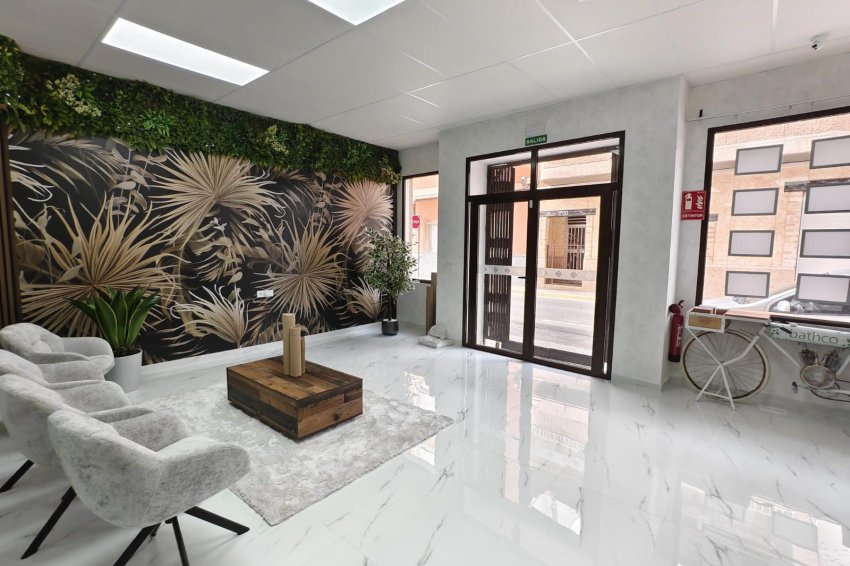 Reventa - Locales Comerciales -
Los Montesinos