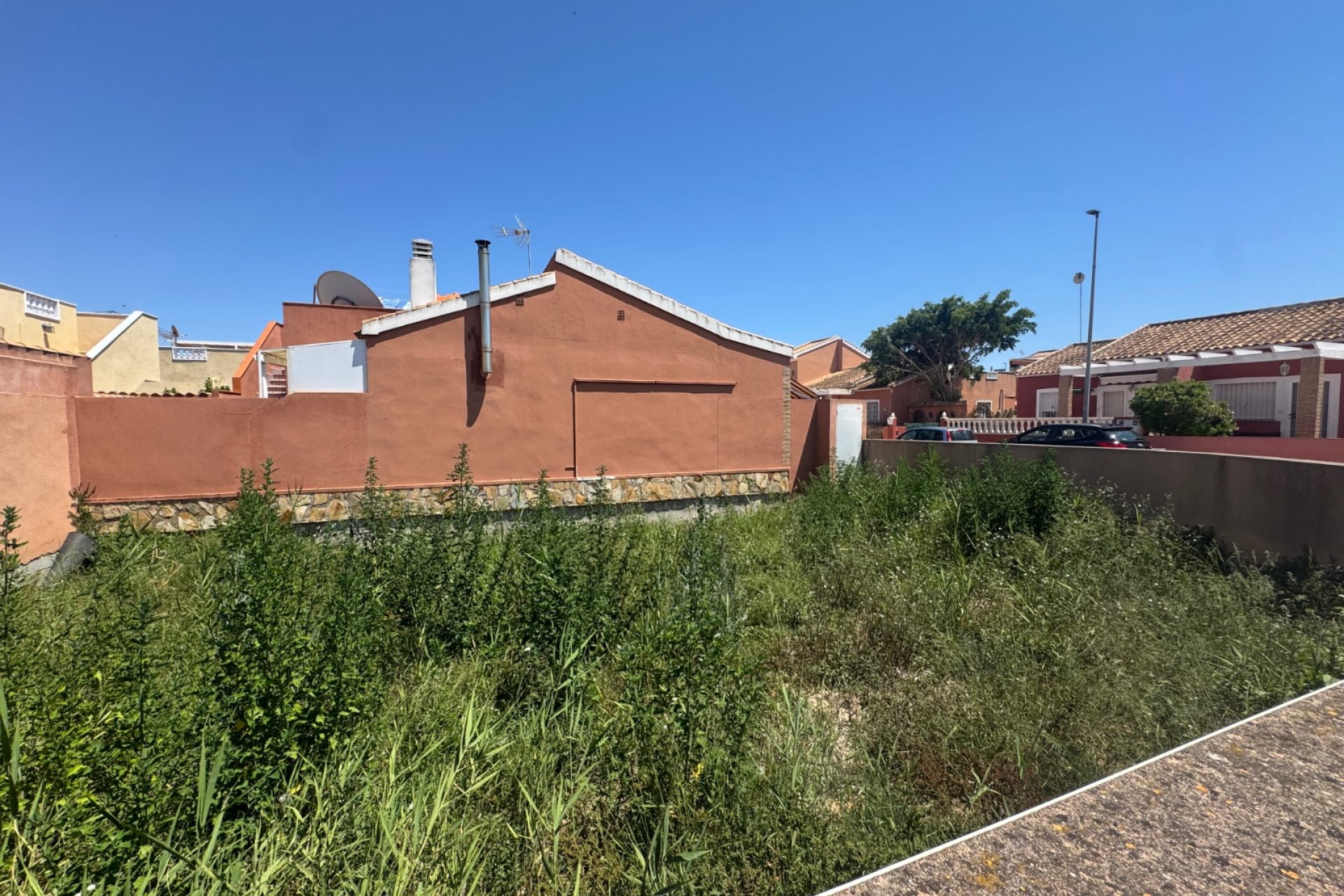 Reventa - Parcela / Terreno -
Daya Nueva